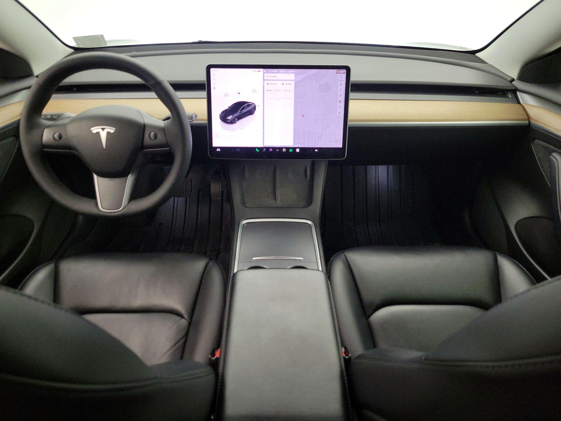 Thumbnail: 2022 Tesla Model 3 - 9