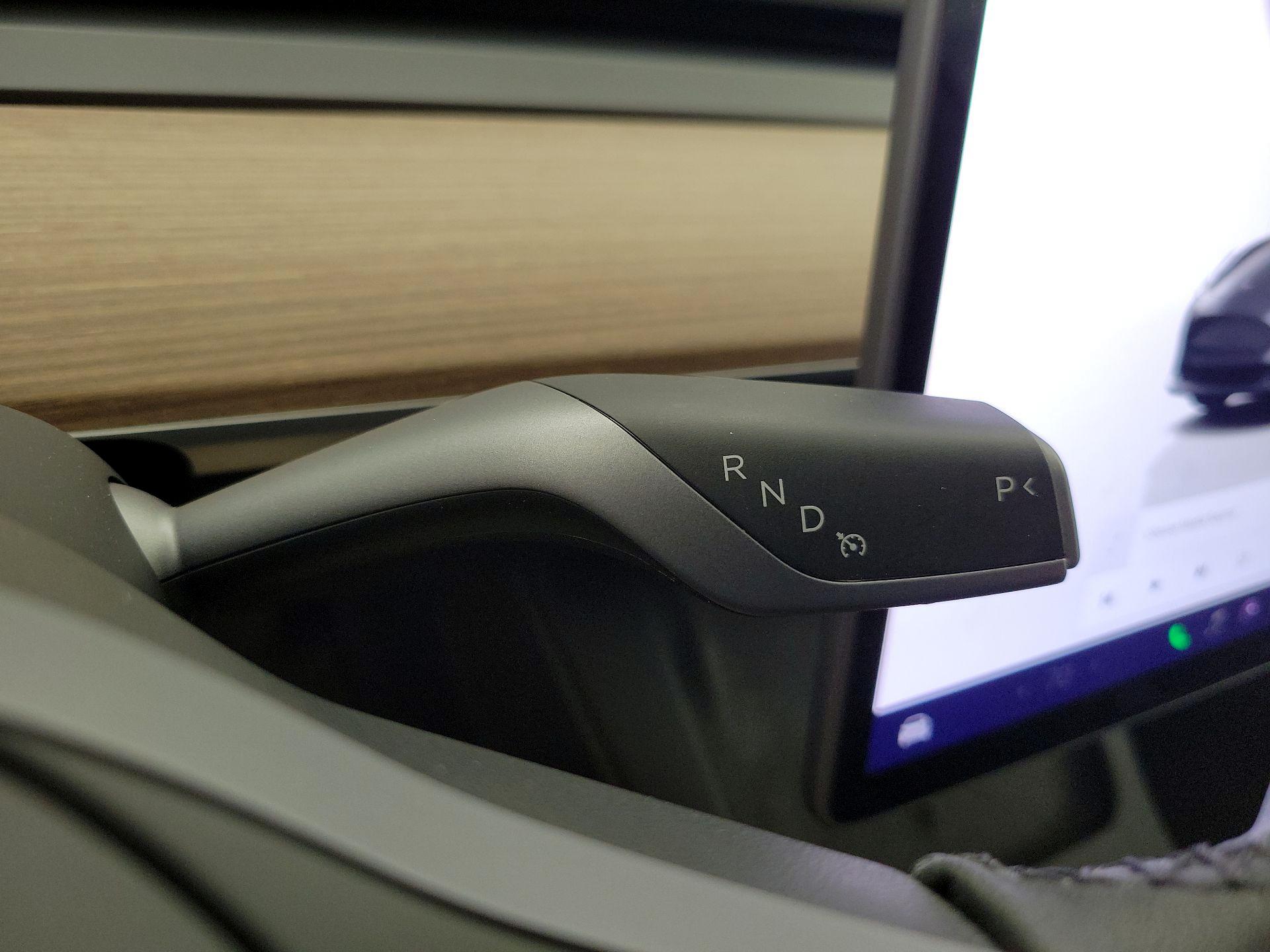 Thumbnail: 2023 Tesla Model 3 - 17