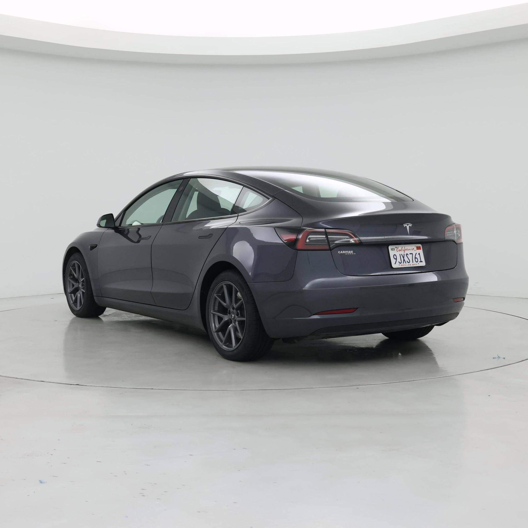 Thumbnail: 2023 Tesla Model 3 - 2