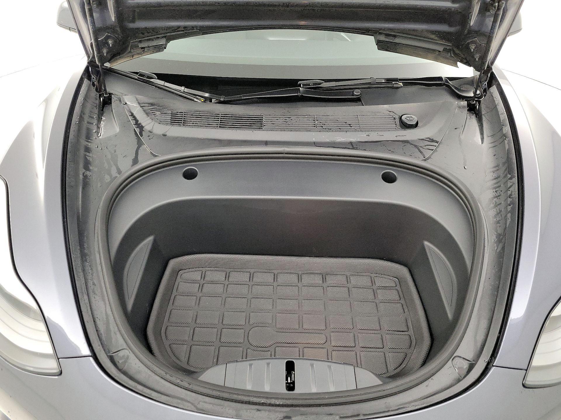 Thumbnail: 2023 Tesla Model 3 - 20