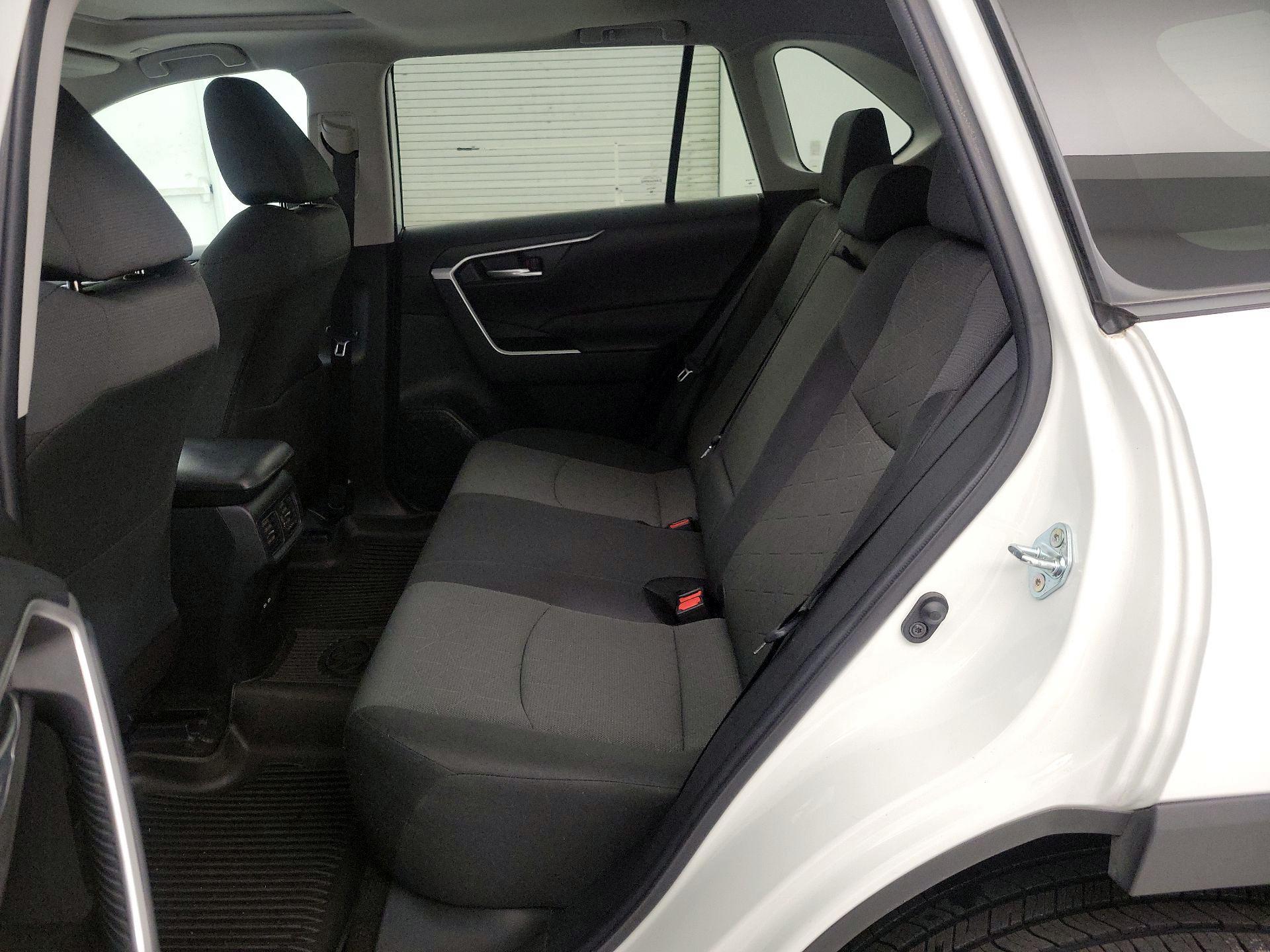 Thumbnail: 2023 Toyota RAV4 - 19