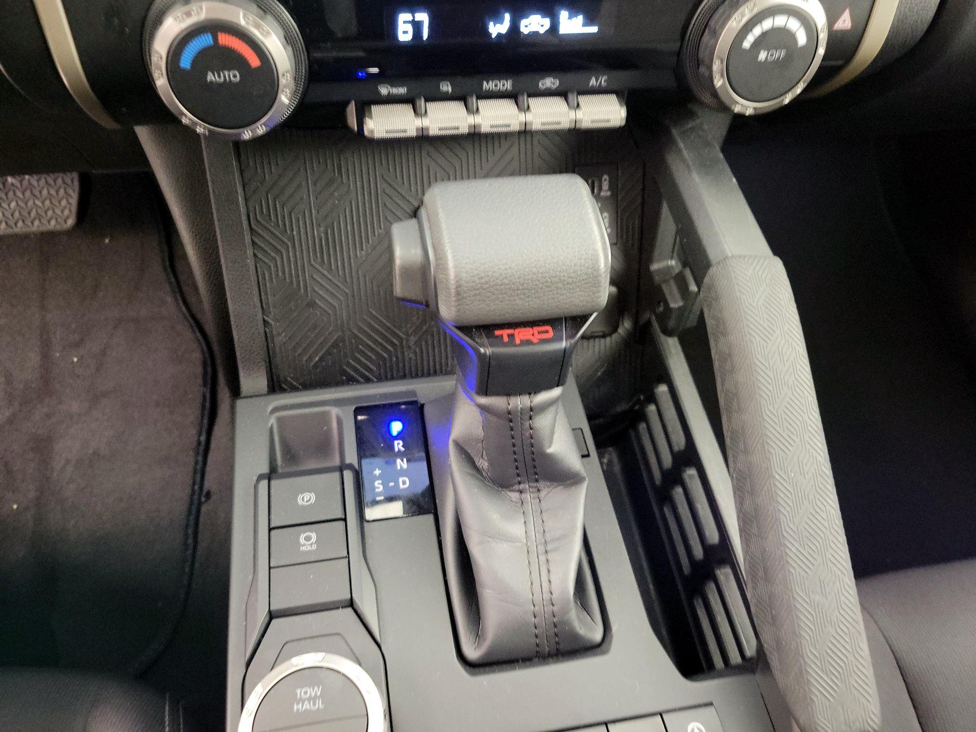 Thumbnail: 2024 Toyota Tacoma - 17