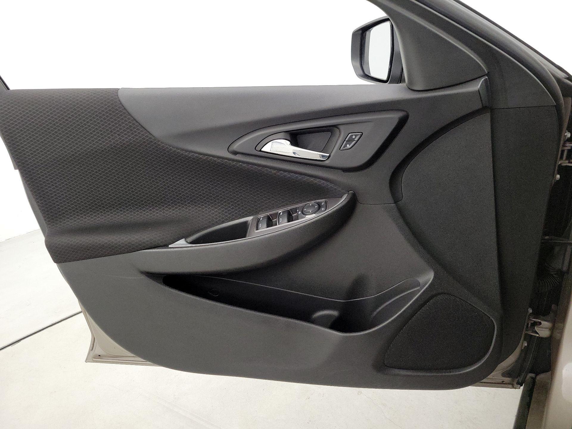 Thumbnail: 2024 Chevrolet Malibu - 12