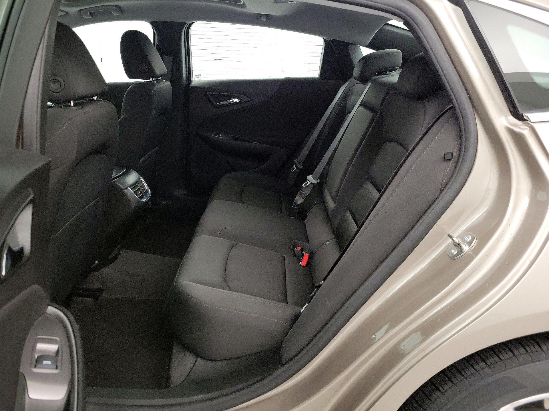 Thumbnail: 2024 Chevrolet Malibu - 18