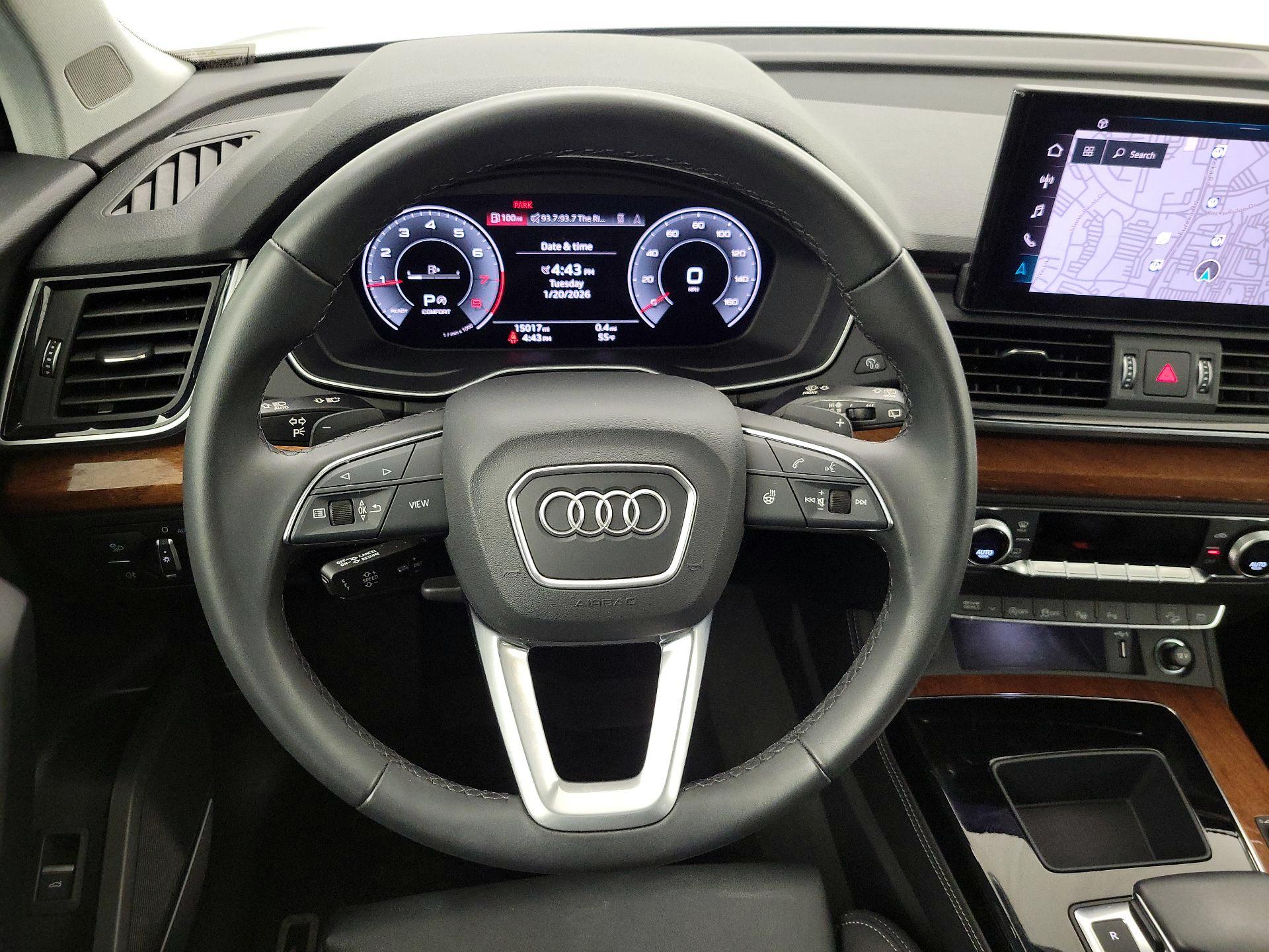 Thumbnail: 2023 Audi Q5 - 10
