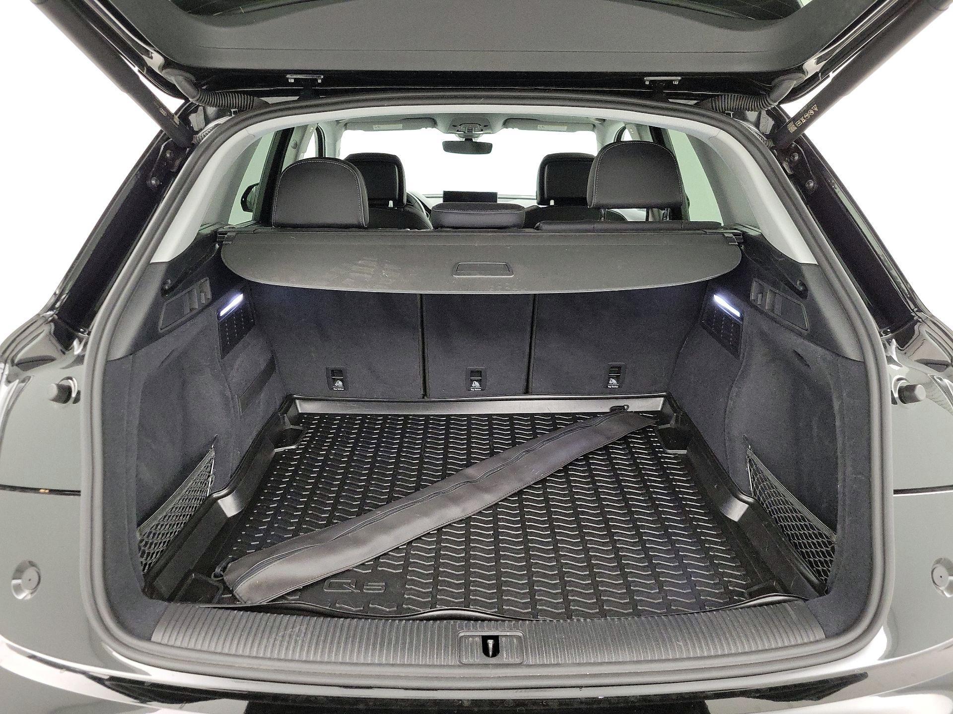 Thumbnail: 2023 Audi Q5 - 19