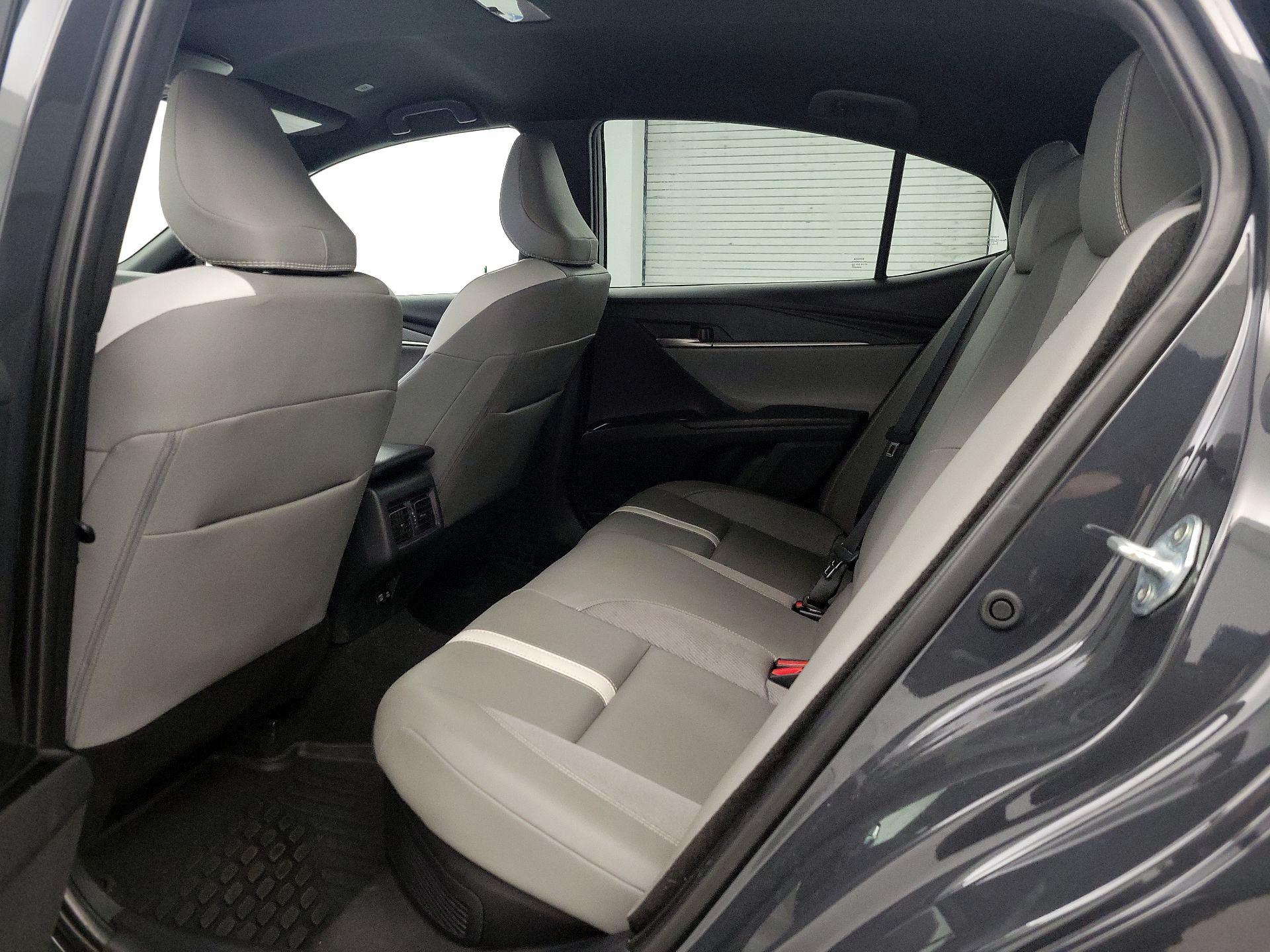 Thumbnail: 2025 Toyota Camry - 19