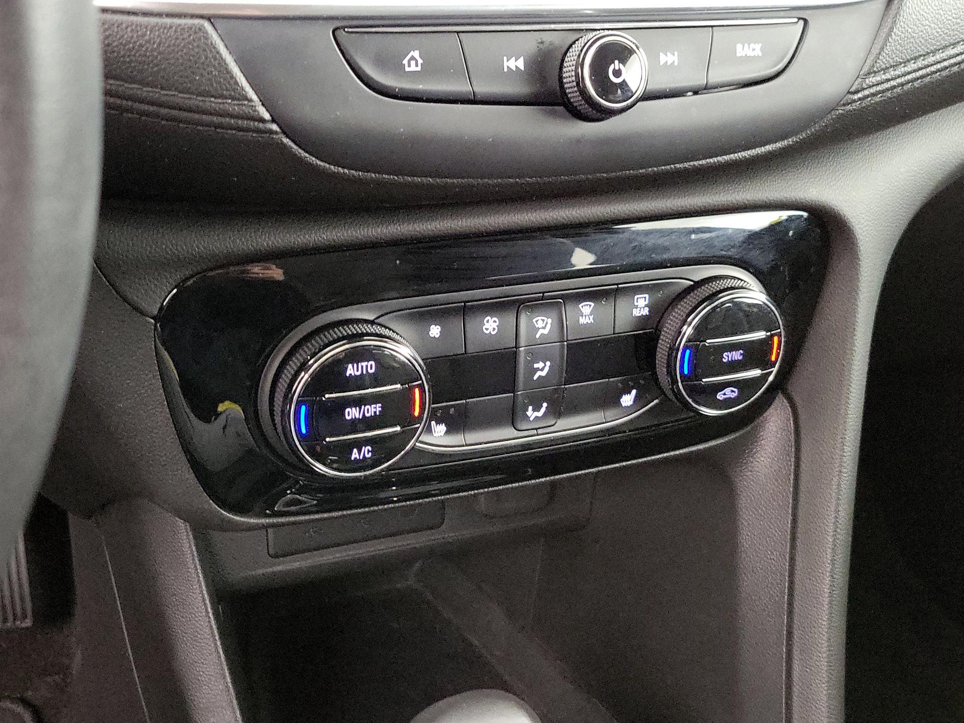 Thumbnail: 2020 Buick Encore GX - 15