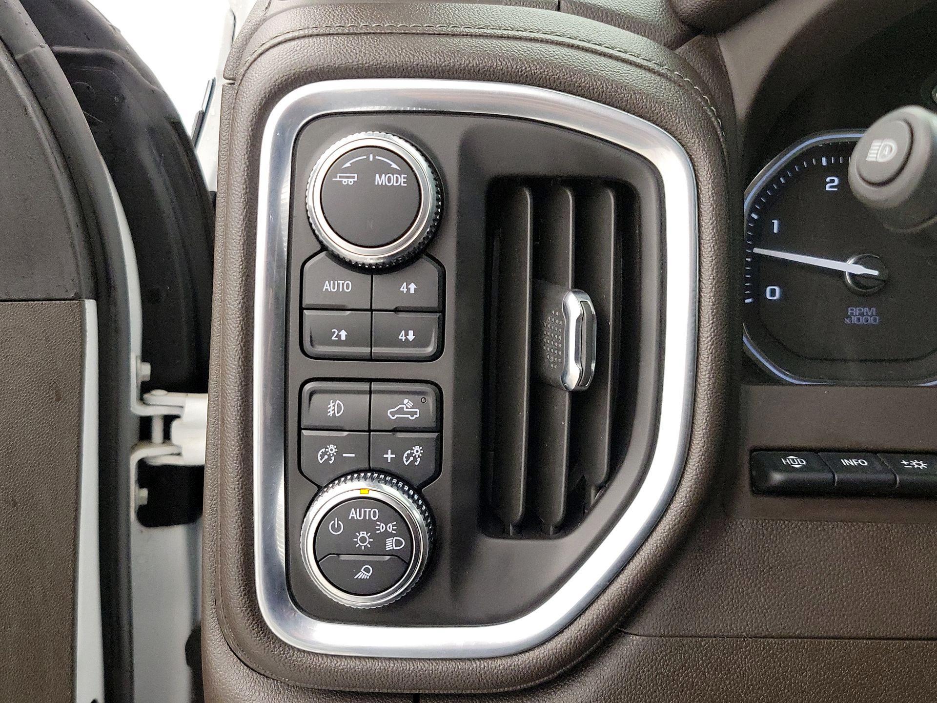 Thumbnail: 2022 GMC Sierra 3500 - 13