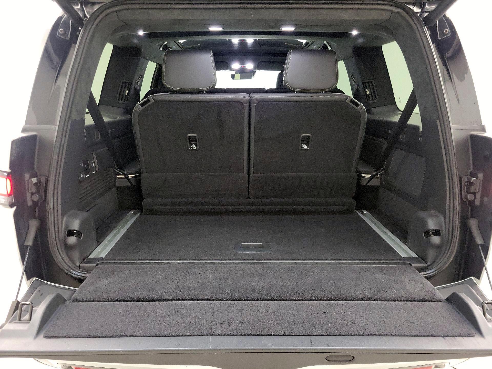 Thumbnail: 2022 Rivian R1S - 20