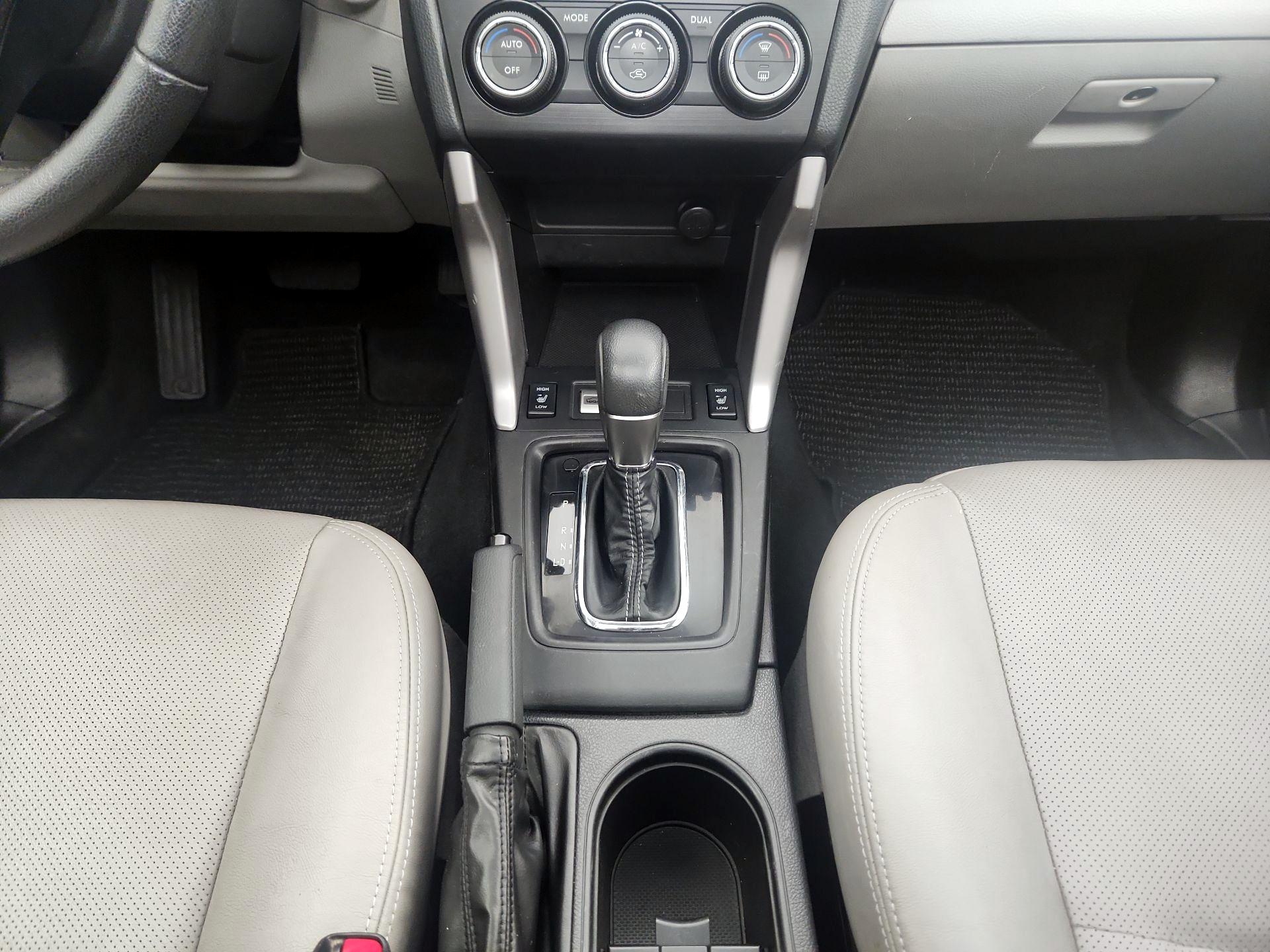 Thumbnail: 2015 Subaru Forester - 17