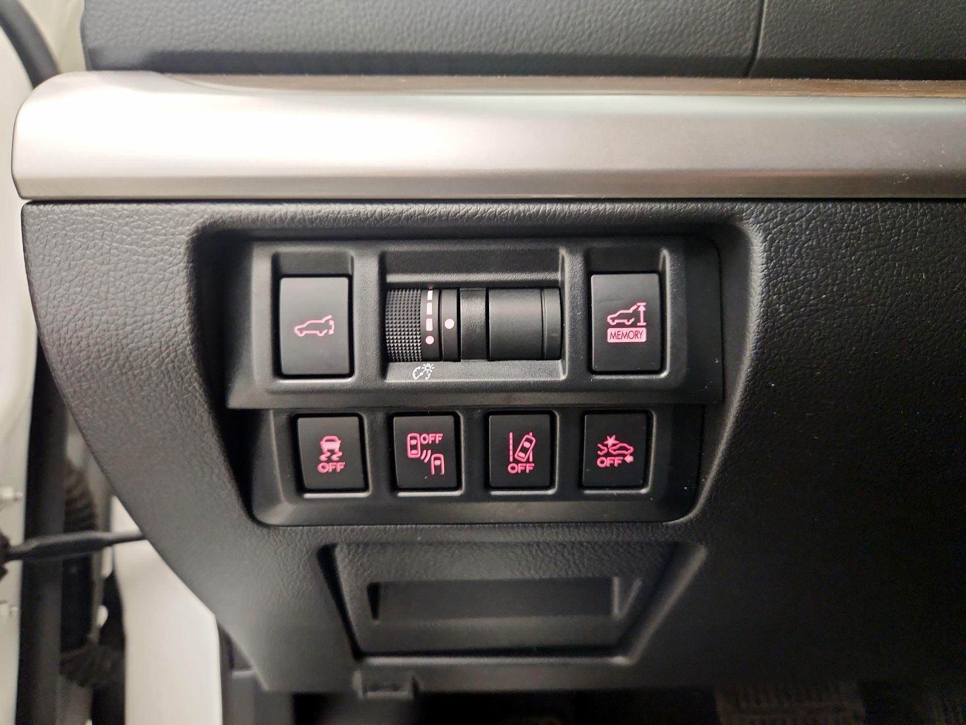 Thumbnail: 2018 Subaru Outback - 13