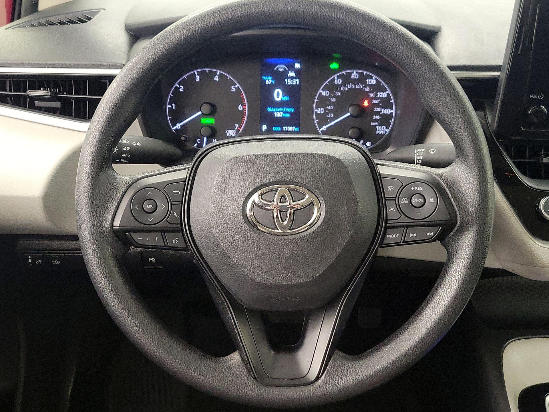 Thumbnail: 2025 Toyota Corolla - 10