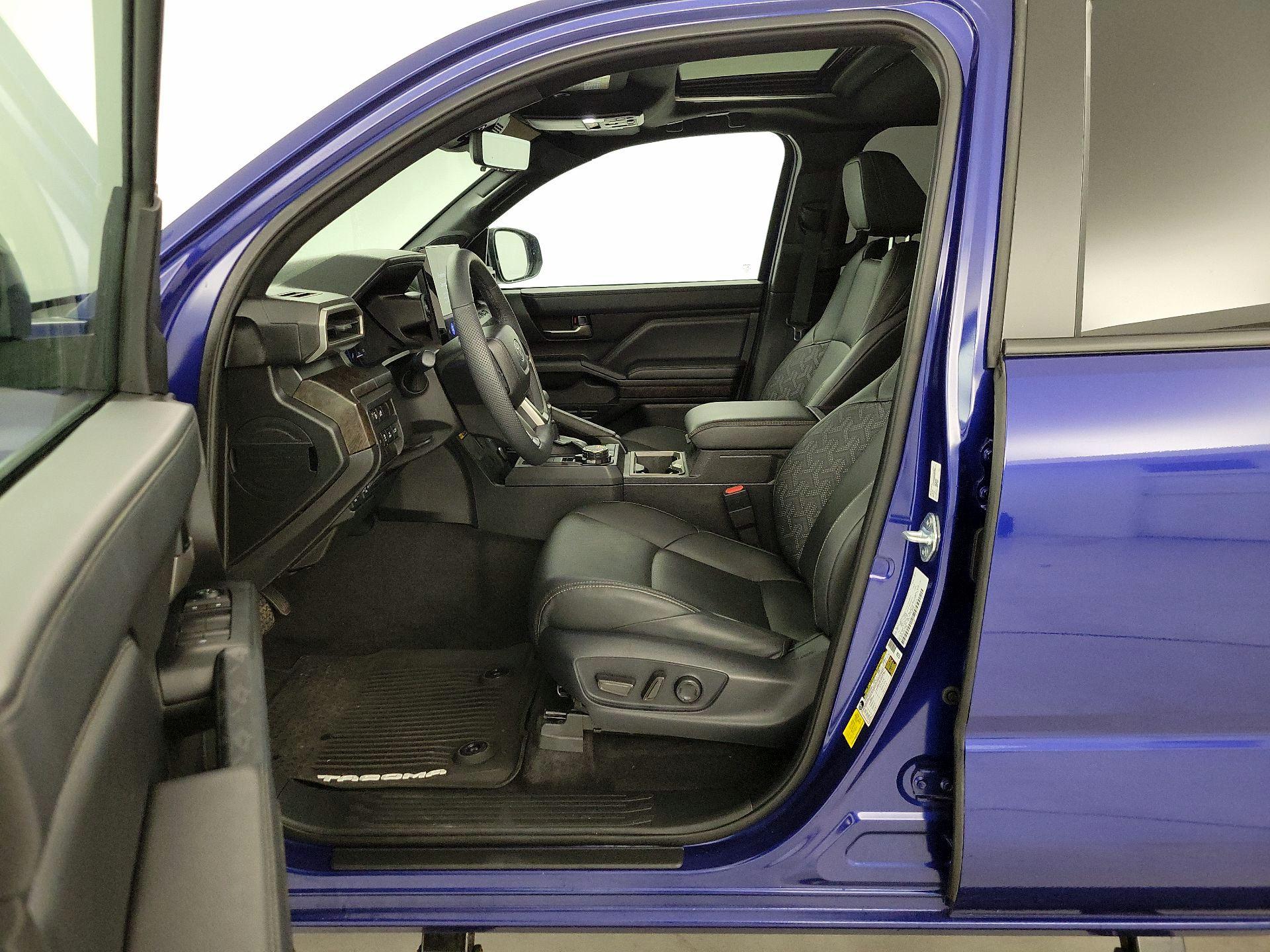 Thumbnail: 2024 Toyota Tacoma - 11