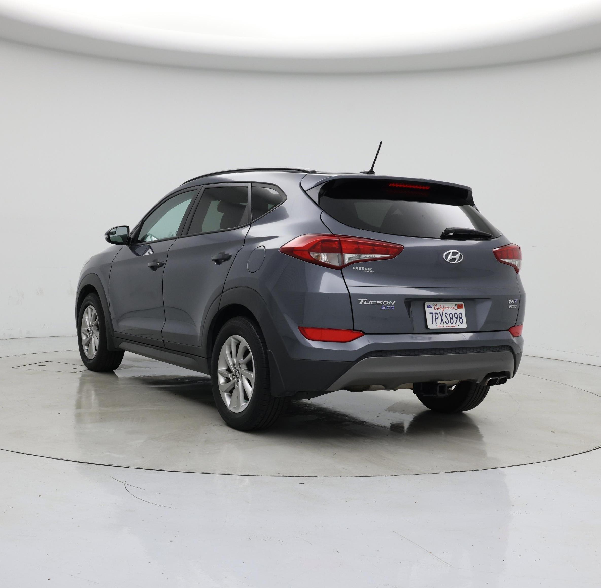 Thumbnail: 2016 Hyundai Tucson - 2
