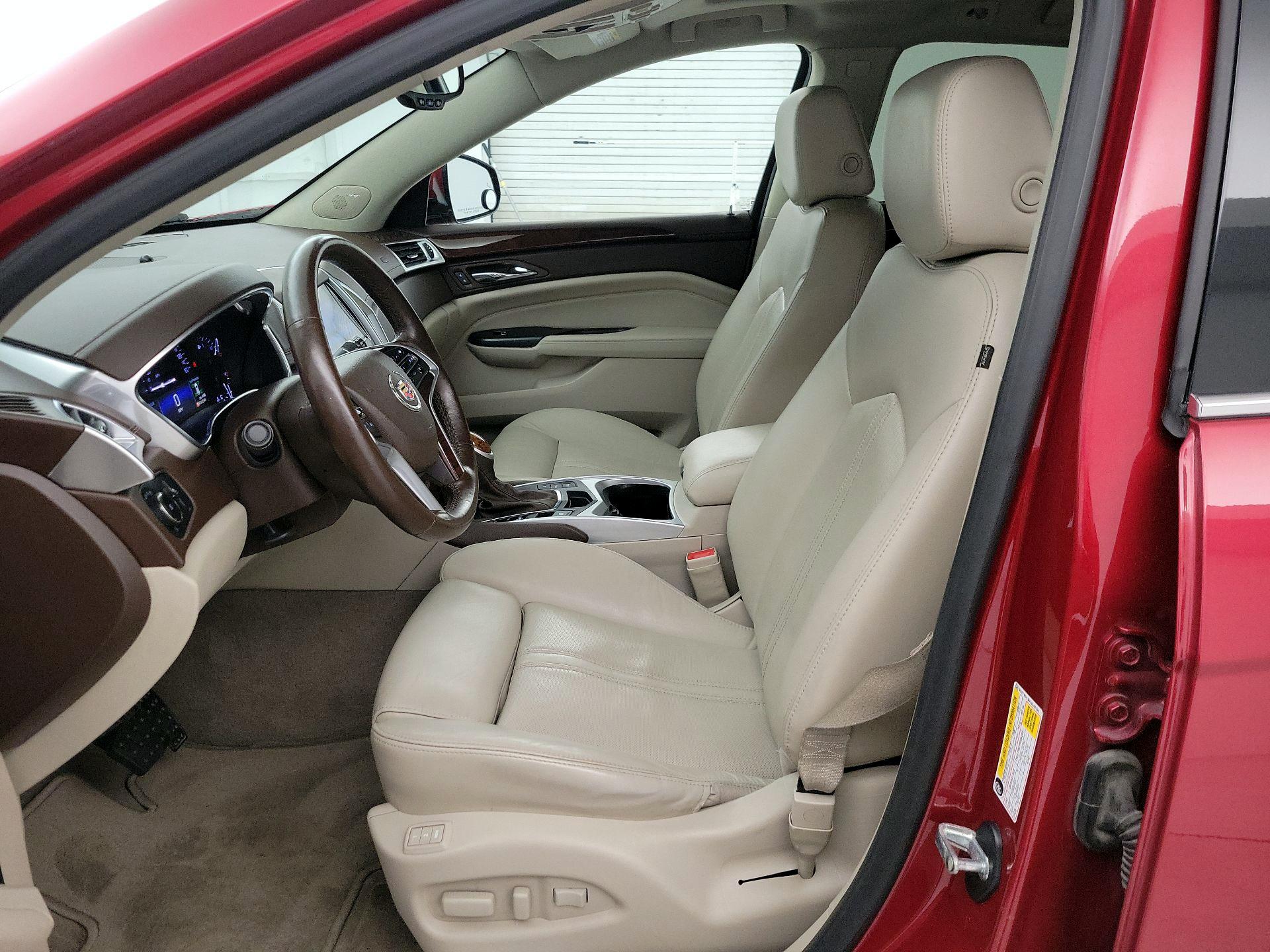 Thumbnail: 2016 Cadillac SRX - 11