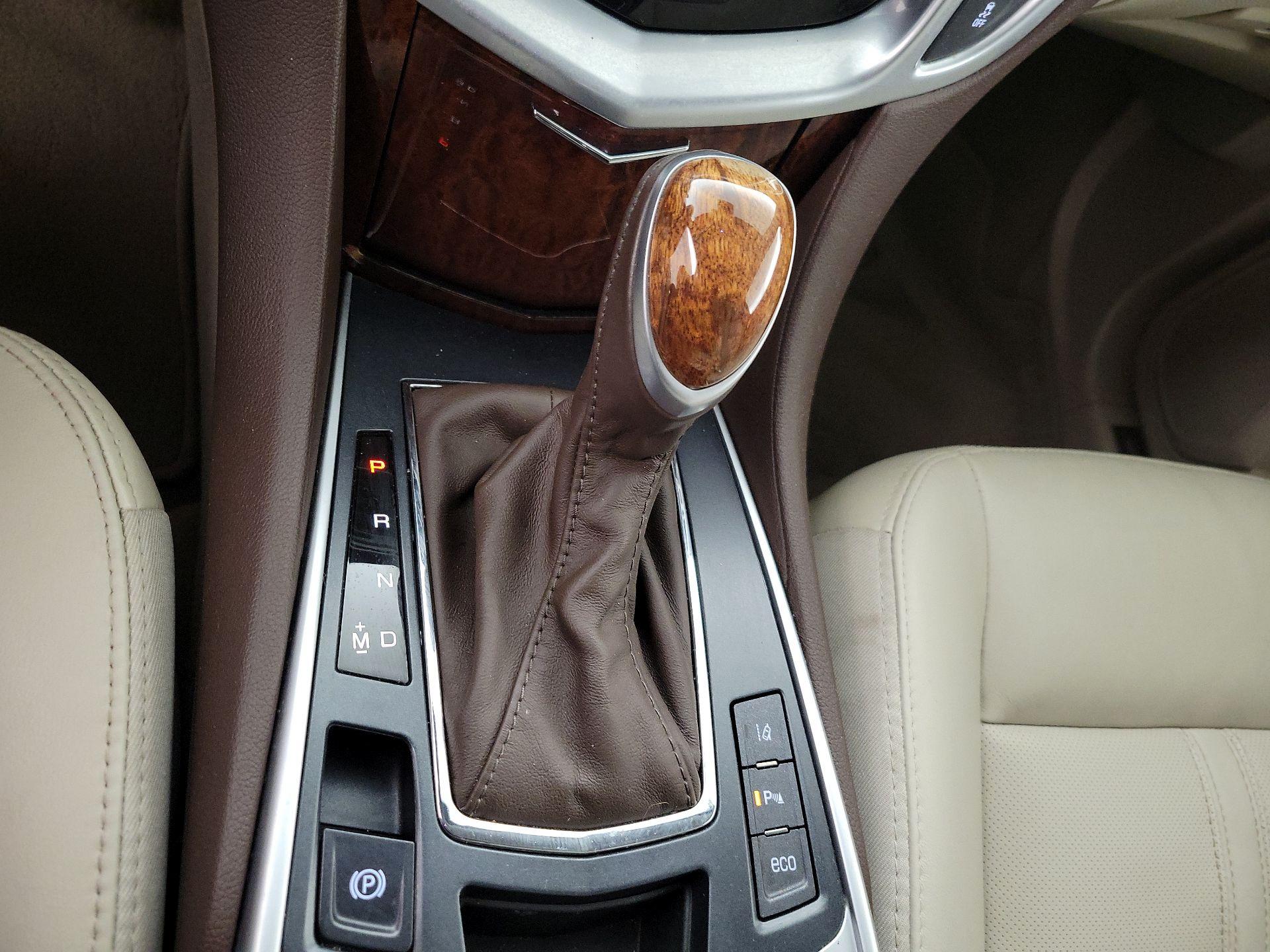 Thumbnail: 2016 Cadillac SRX - 16