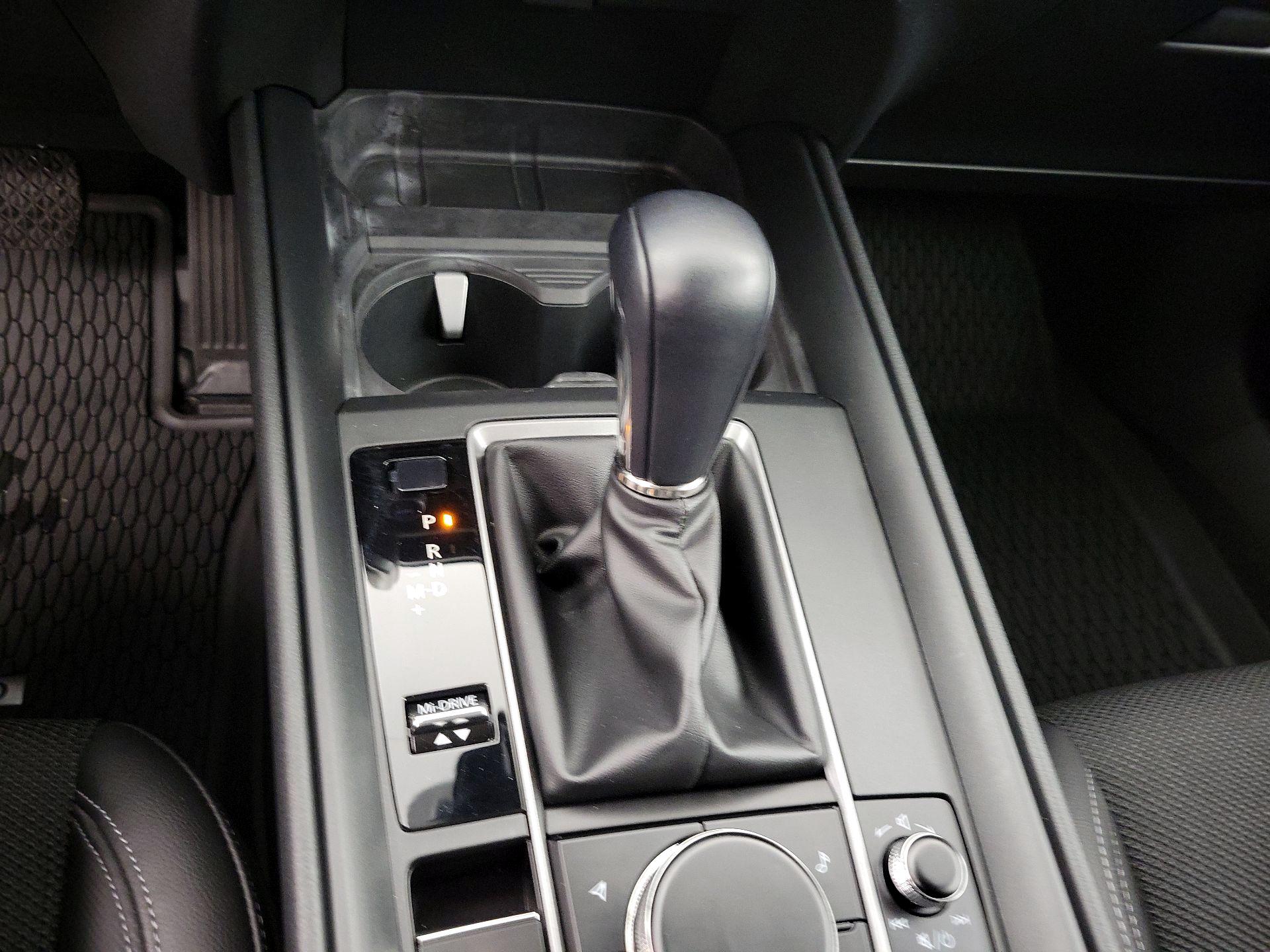 Thumbnail: 2025 Mazda CX-50 - 18