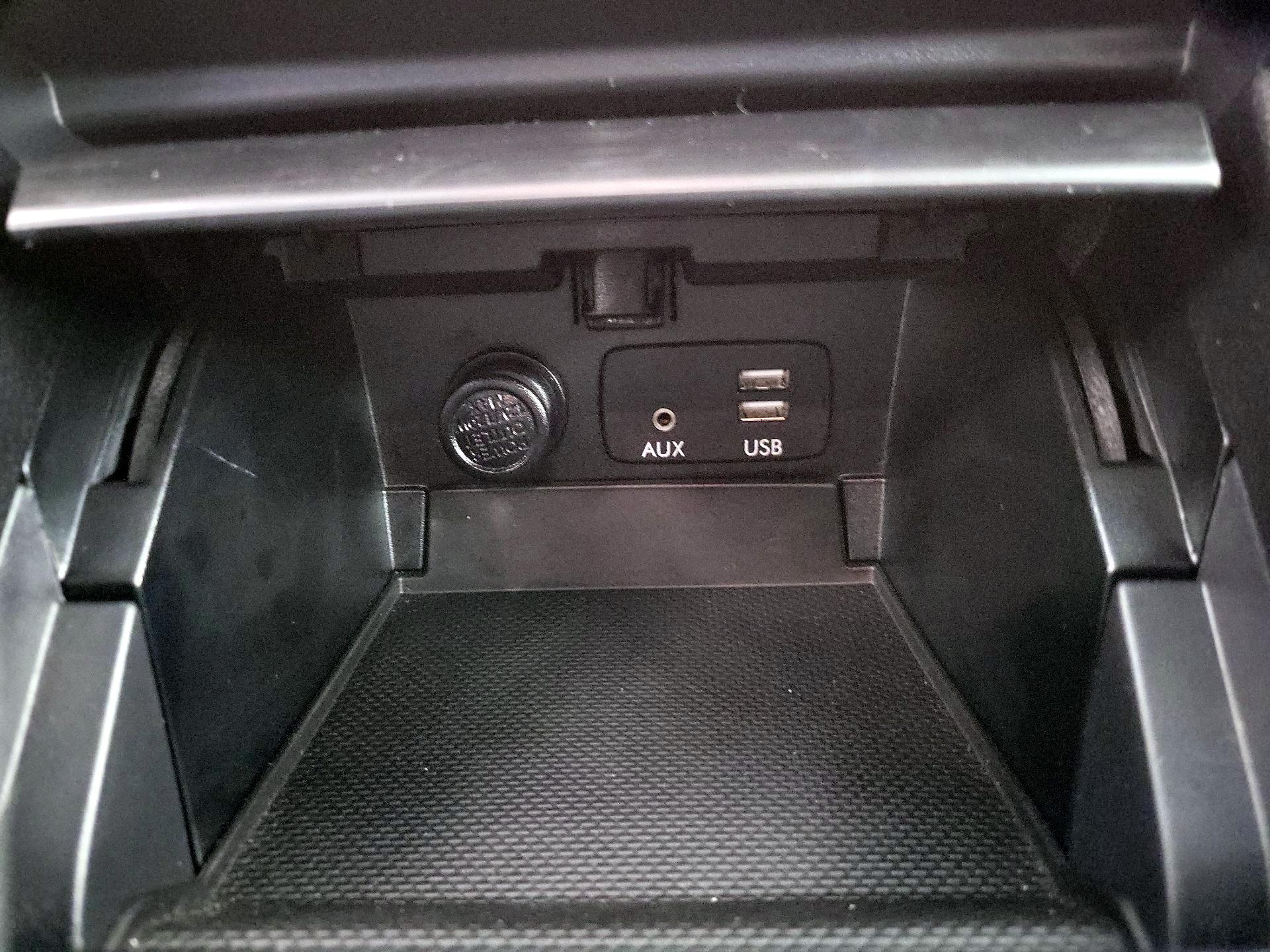 Thumbnail: 2018 Subaru Outback - 18