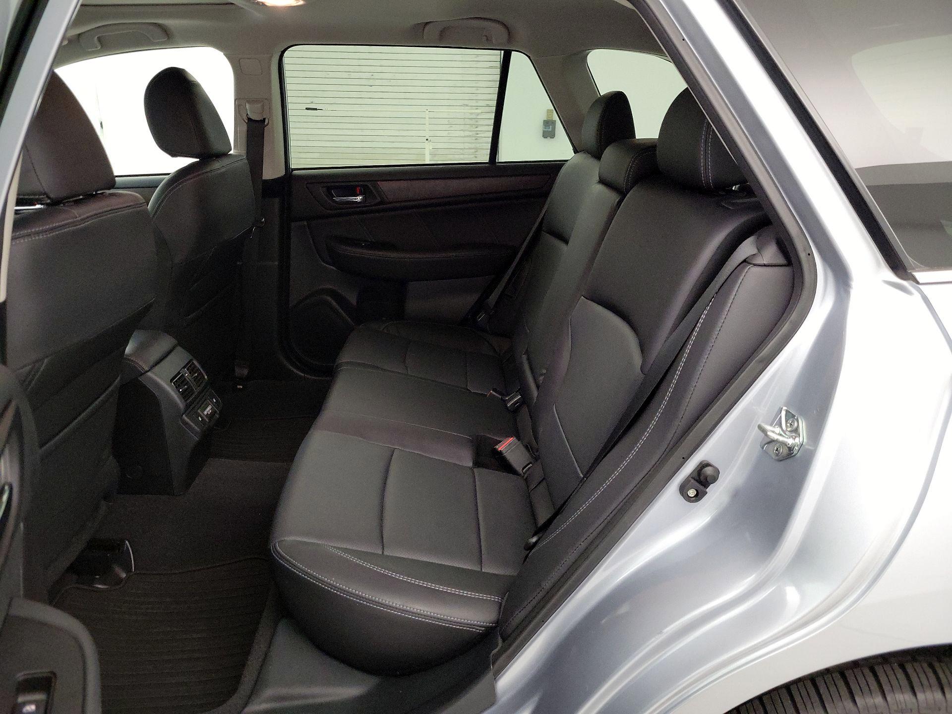 Thumbnail: 2018 Subaru Outback - 19