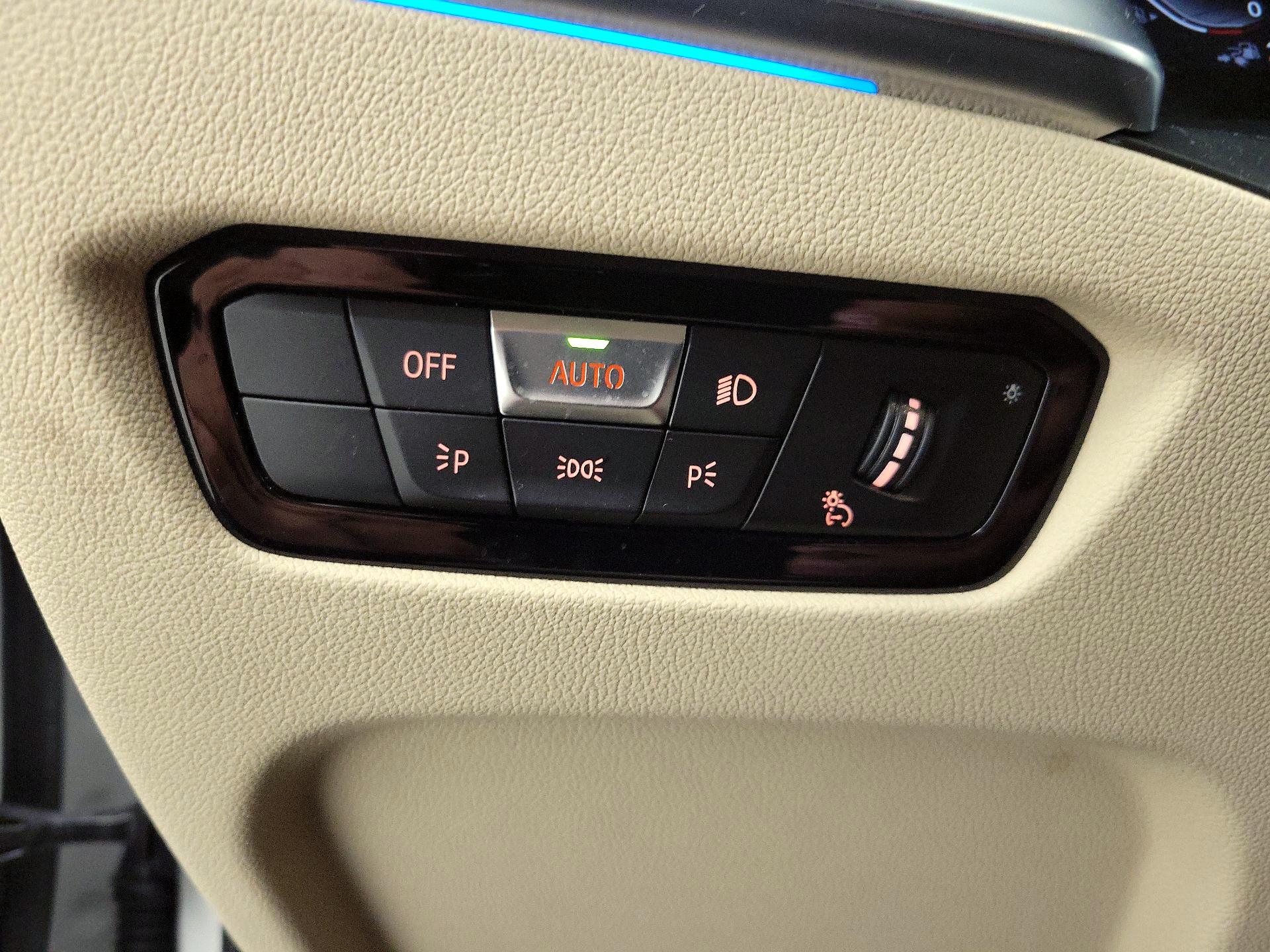 Thumbnail: 2022 BMW 3 Series - 13