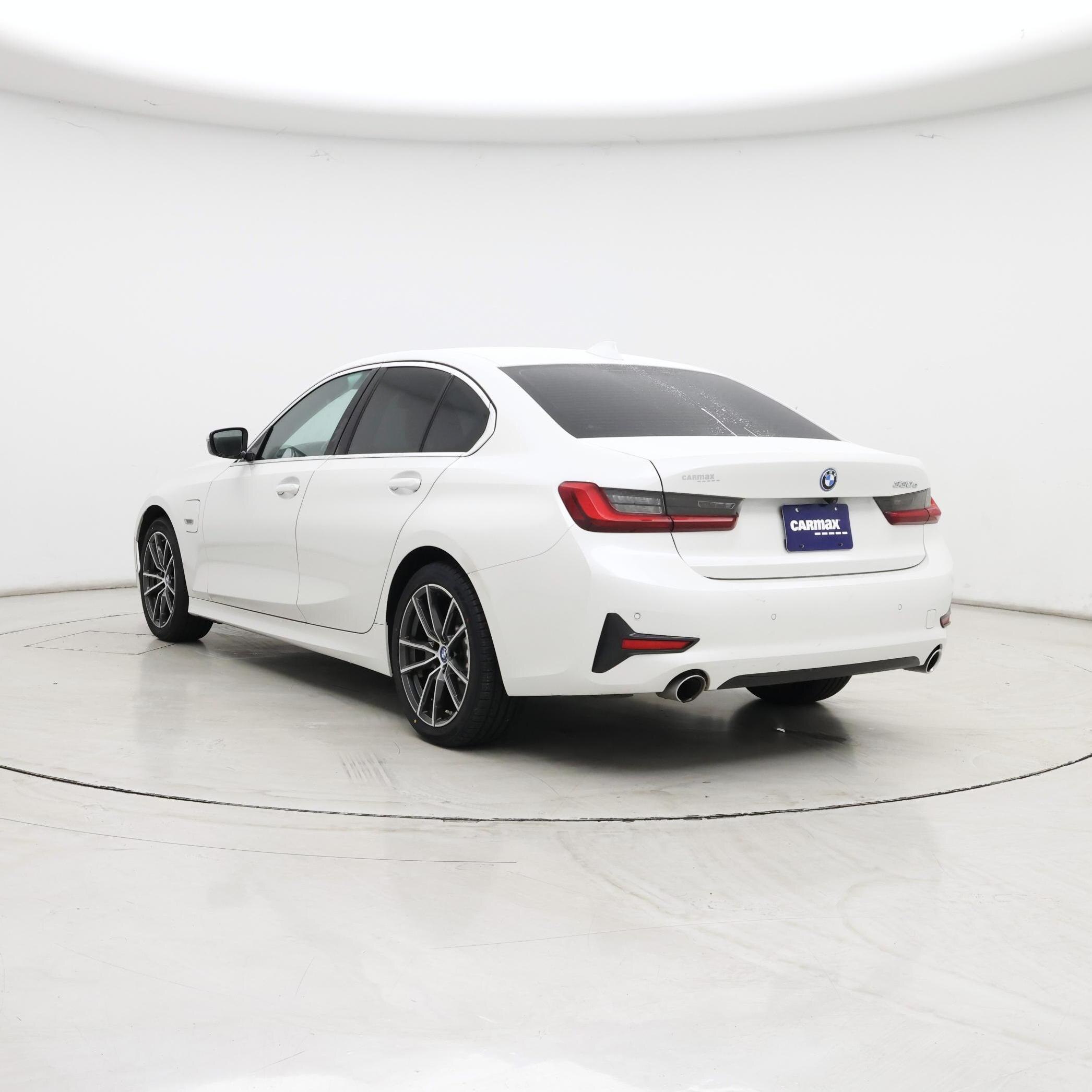 Thumbnail: 2022 BMW 3 Series - 2