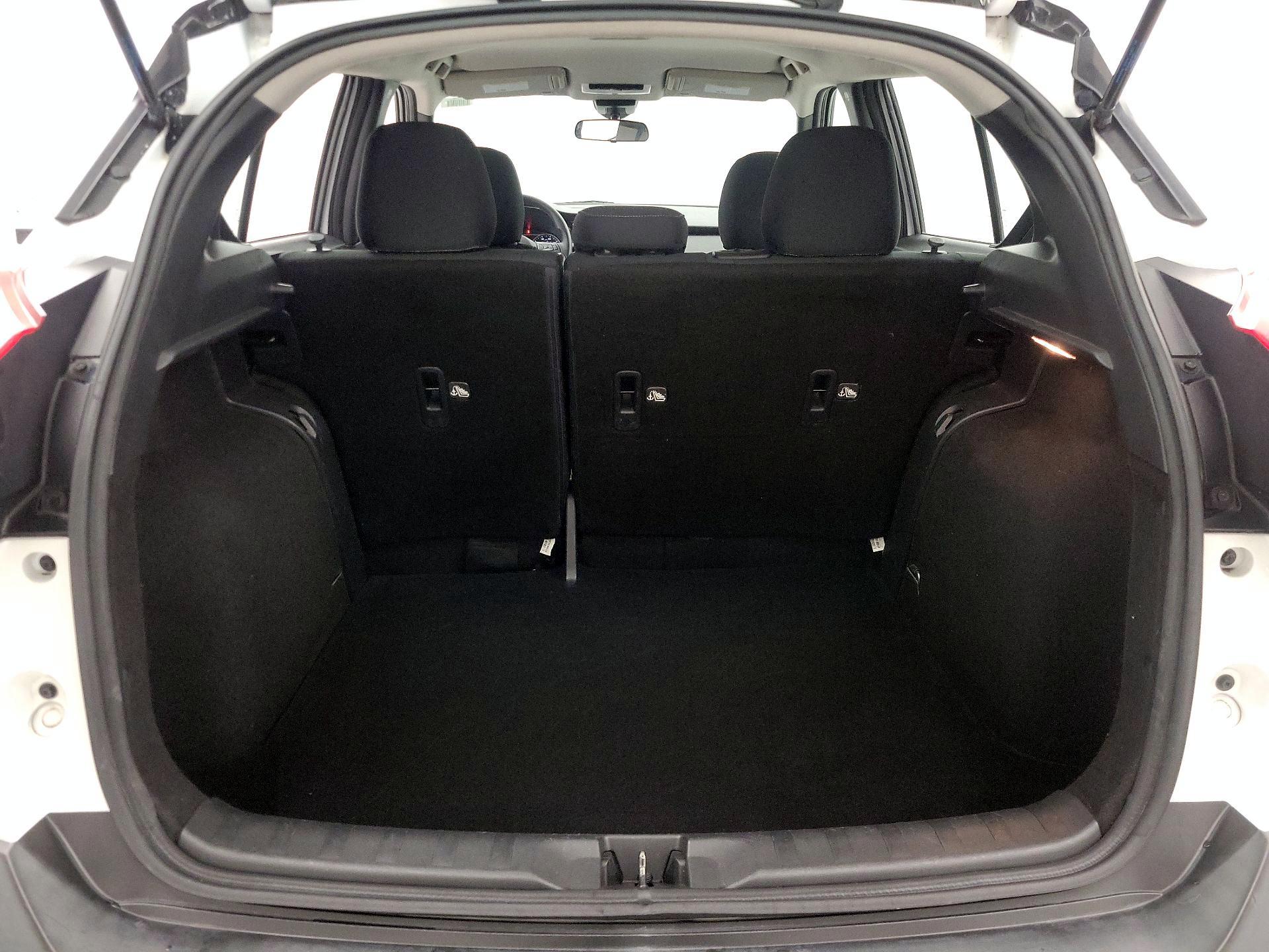 Thumbnail: 2020 Nissan Kicks - 19