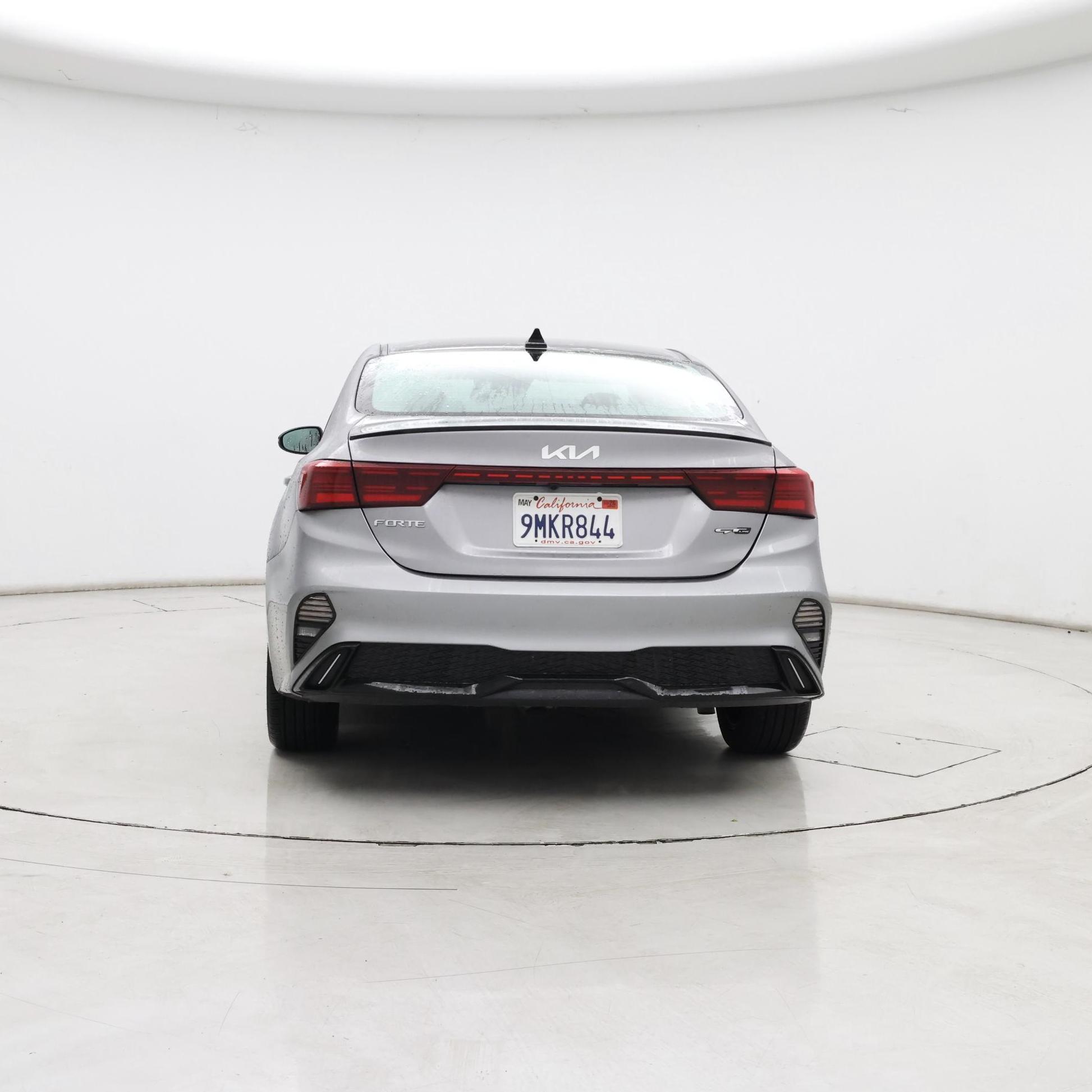 Thumbnail: 2024 Kia Forte - 6