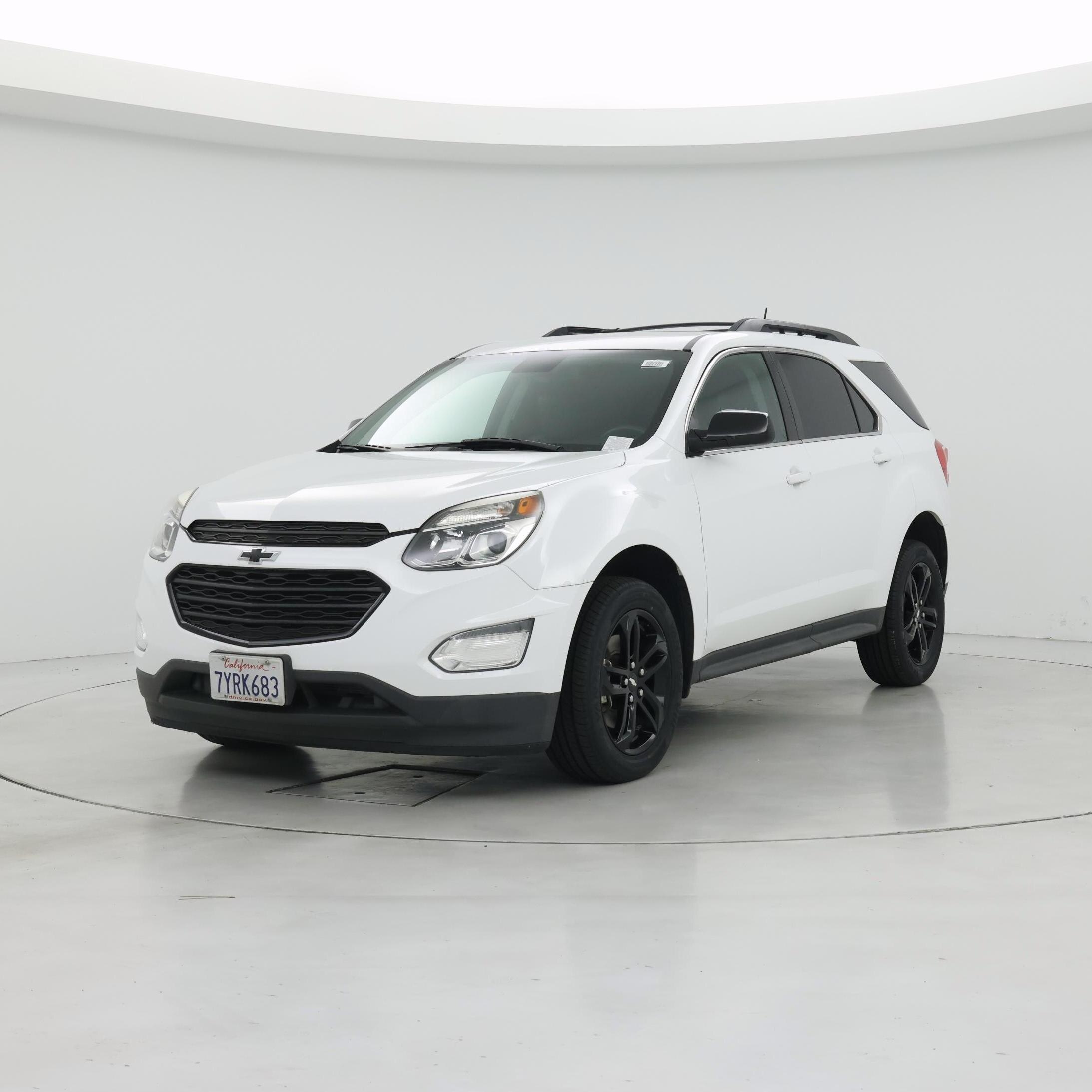 Thumbnail: 2017 Chevrolet Equinox - 4