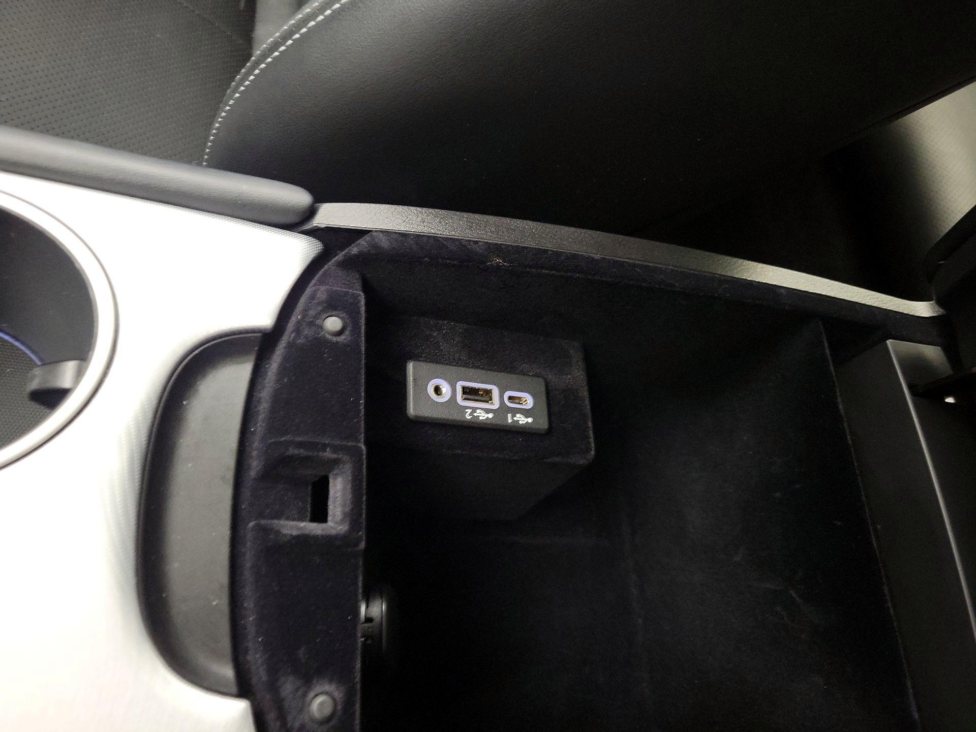 Thumbnail: 2021 INFINITI Q50 - 18