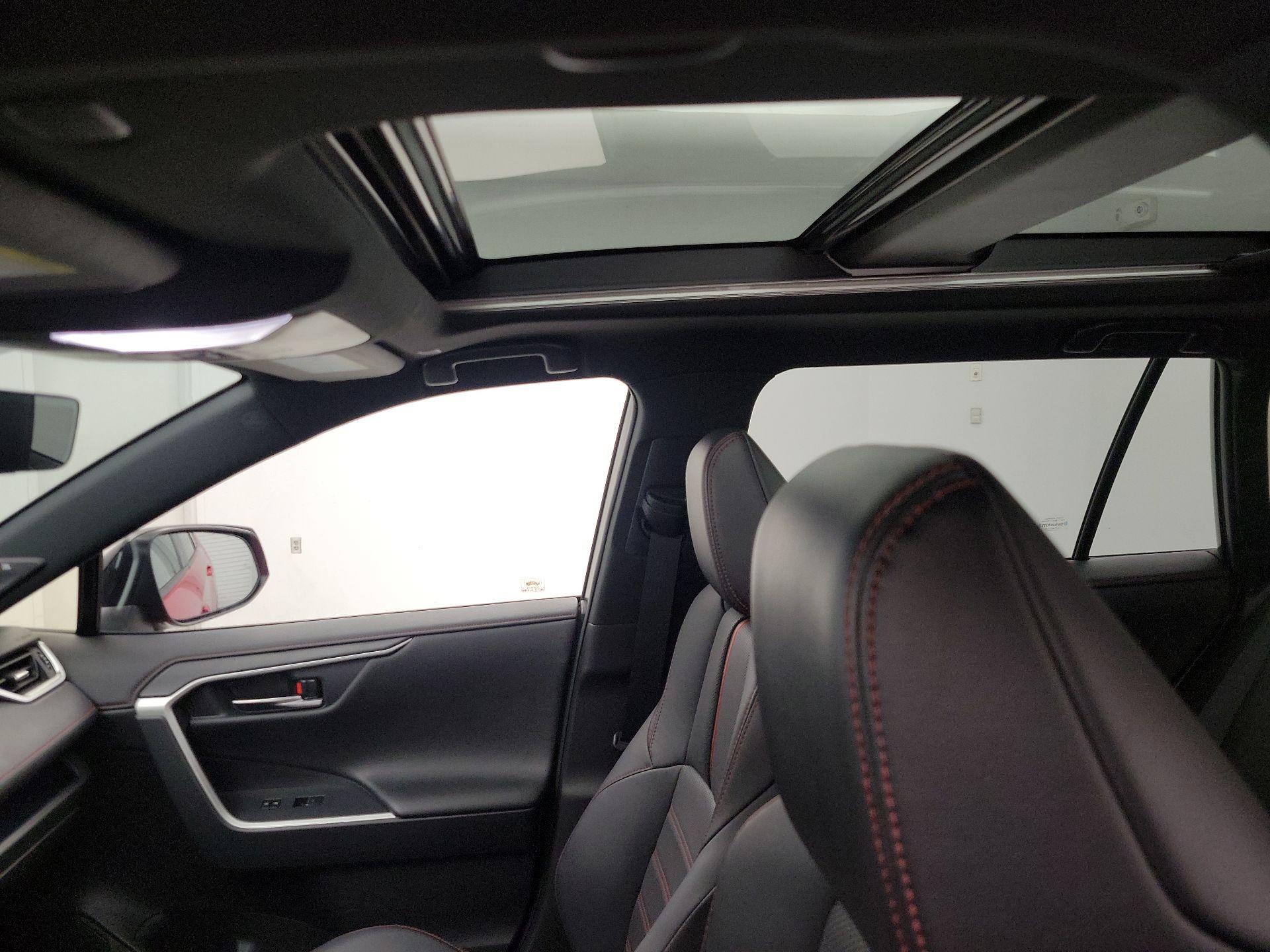 Thumbnail: 2024 Toyota RAV4 - 19