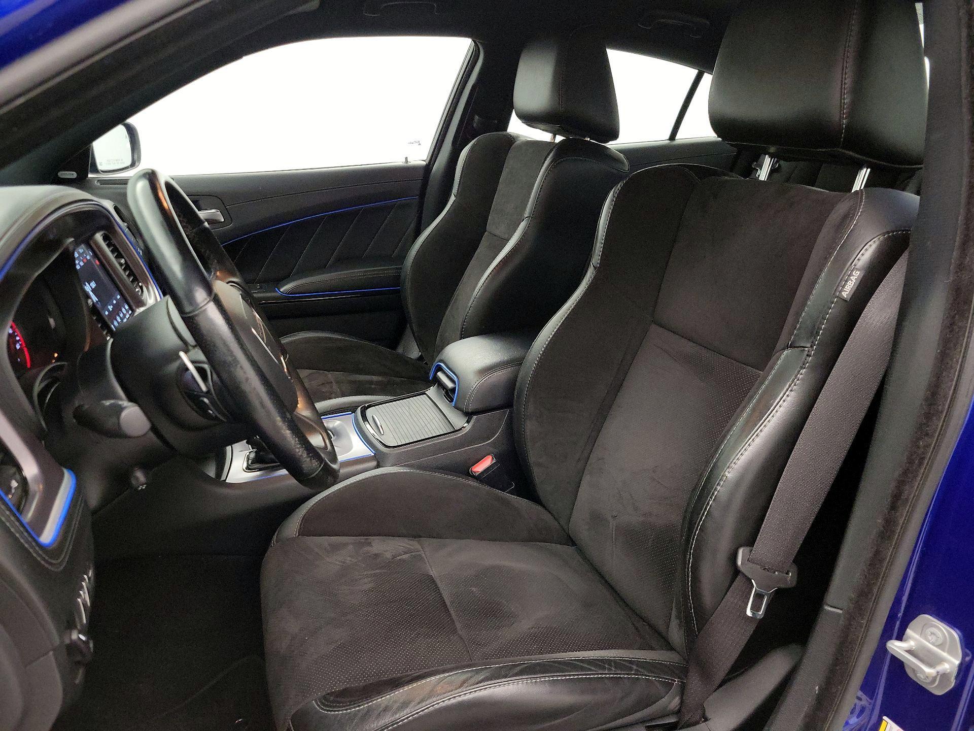 Thumbnail: 2020 Dodge Charger - 11