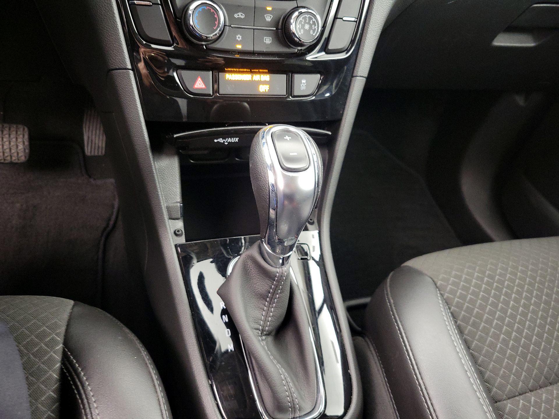 Thumbnail: 2020 Buick Encore - 17