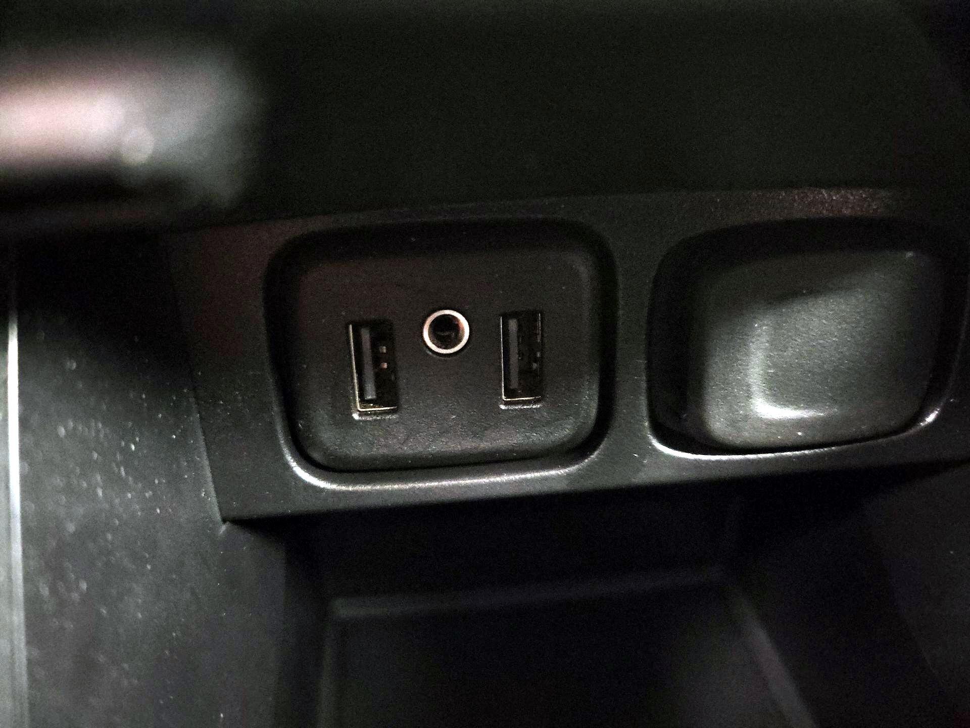 Thumbnail: 2020 Buick Encore - 18