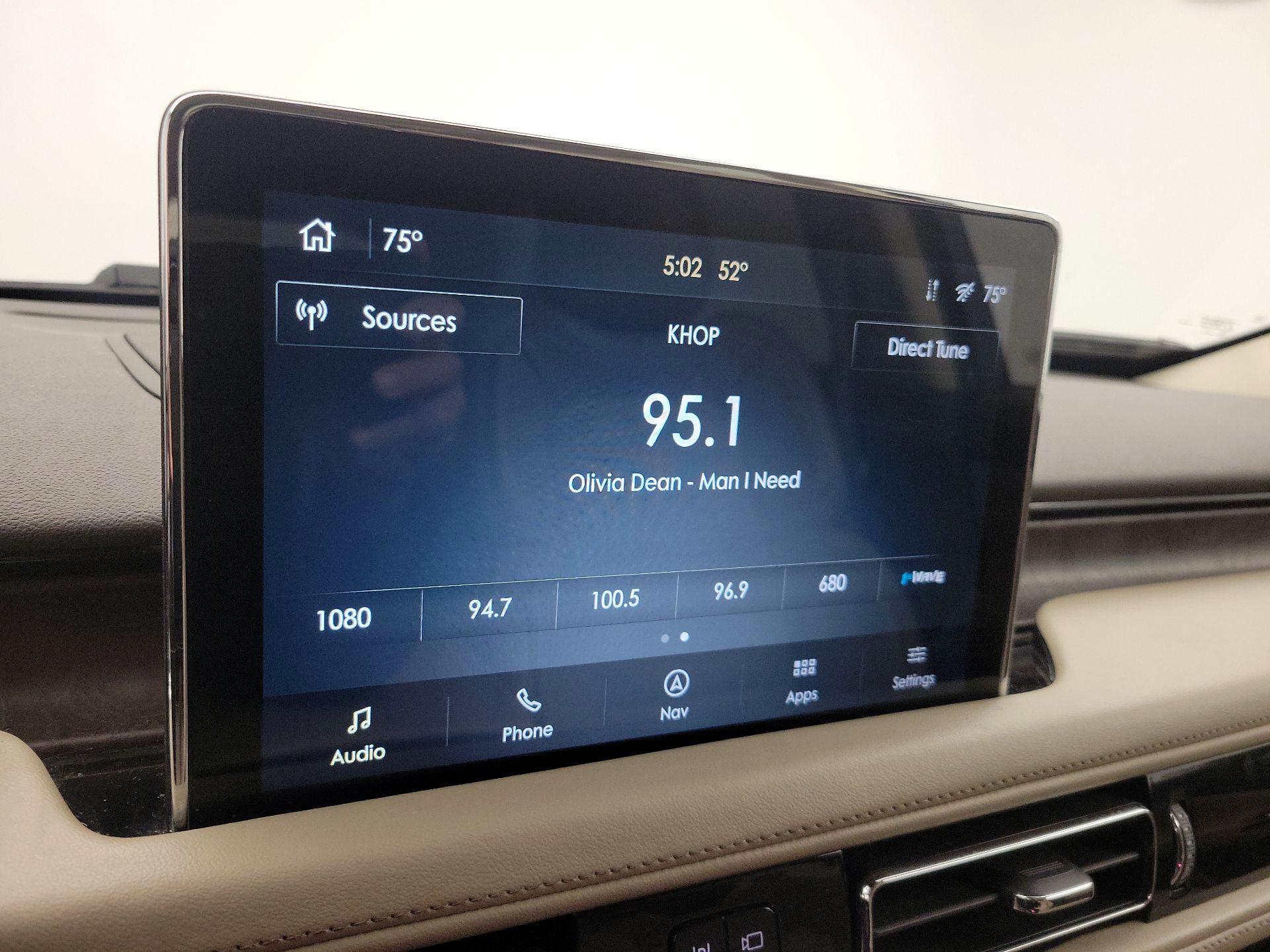 Thumbnail: 2020 Lincoln Aviator - 16