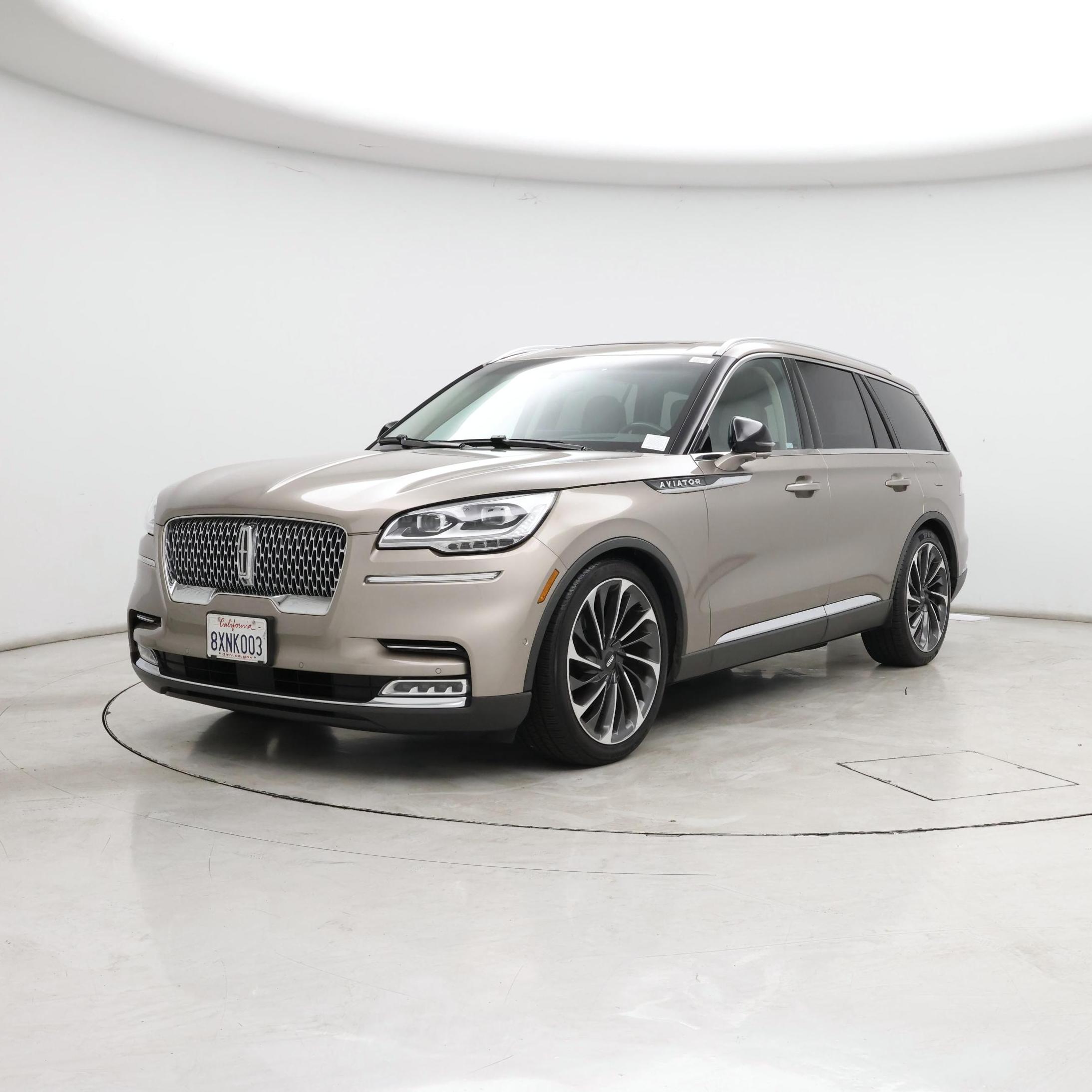 Thumbnail: 2020 Lincoln Aviator - 4