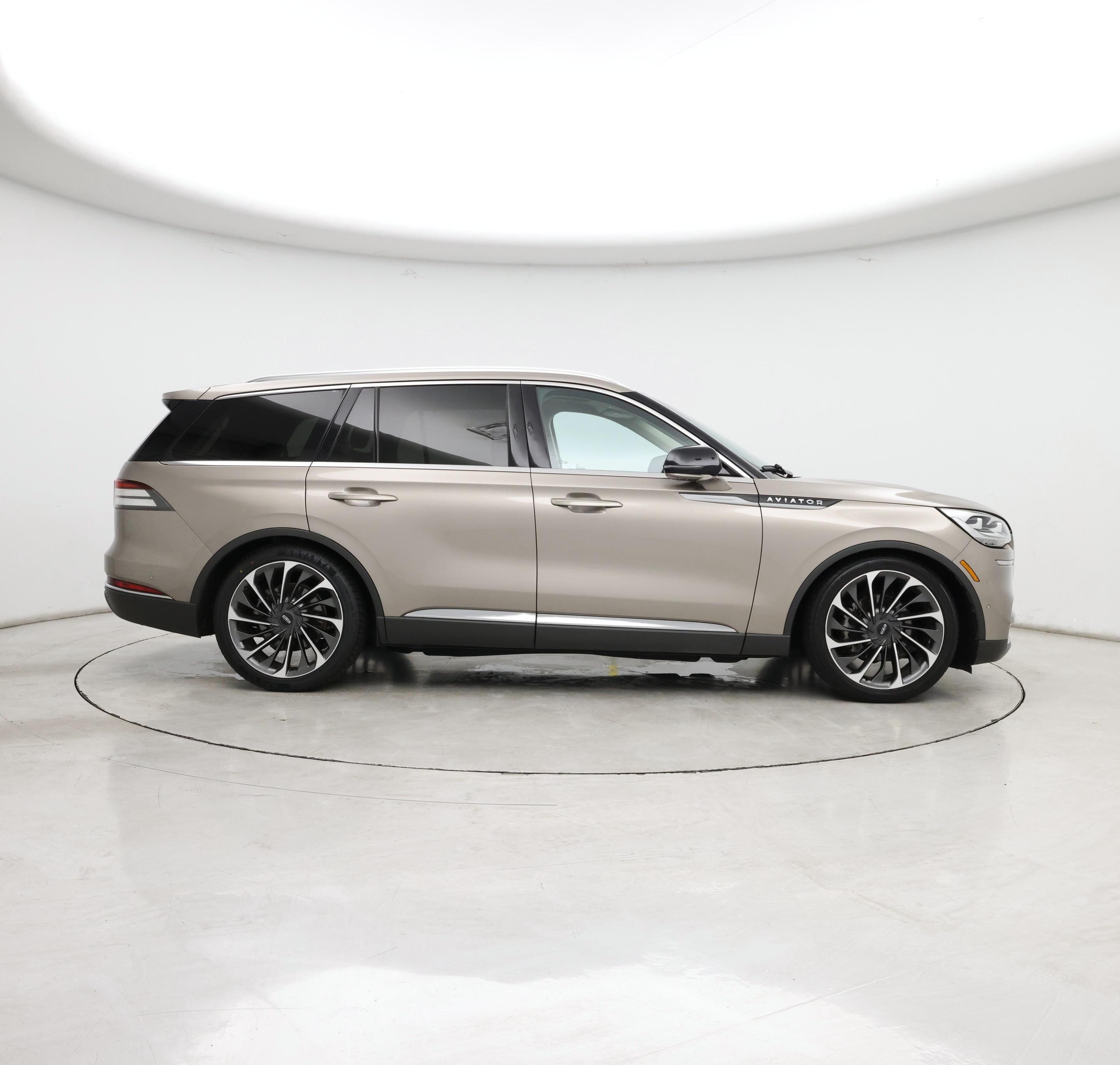 Thumbnail: 2020 Lincoln Aviator - 7