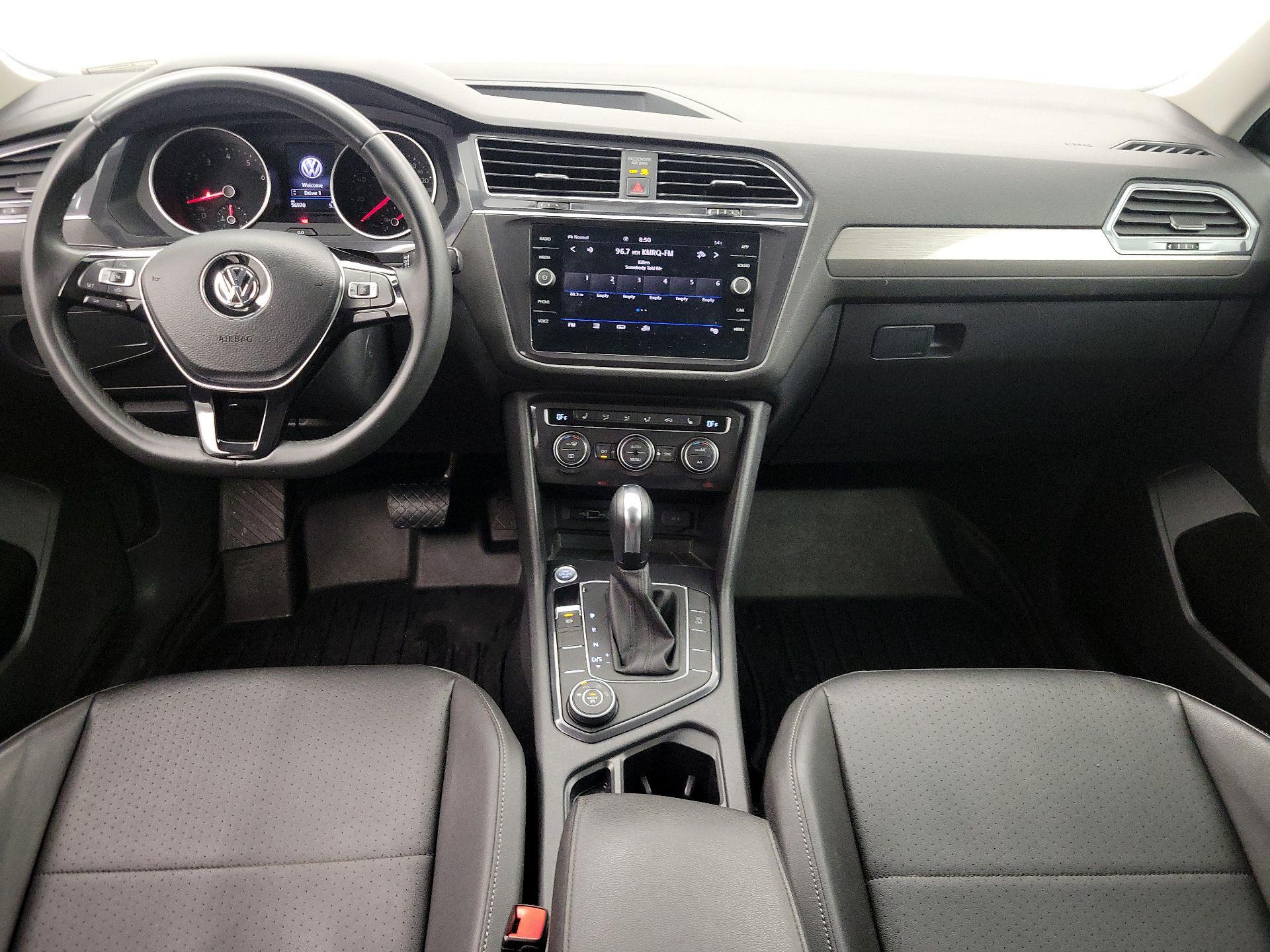 Thumbnail: 2020 Volkswagen Tiguan - 9