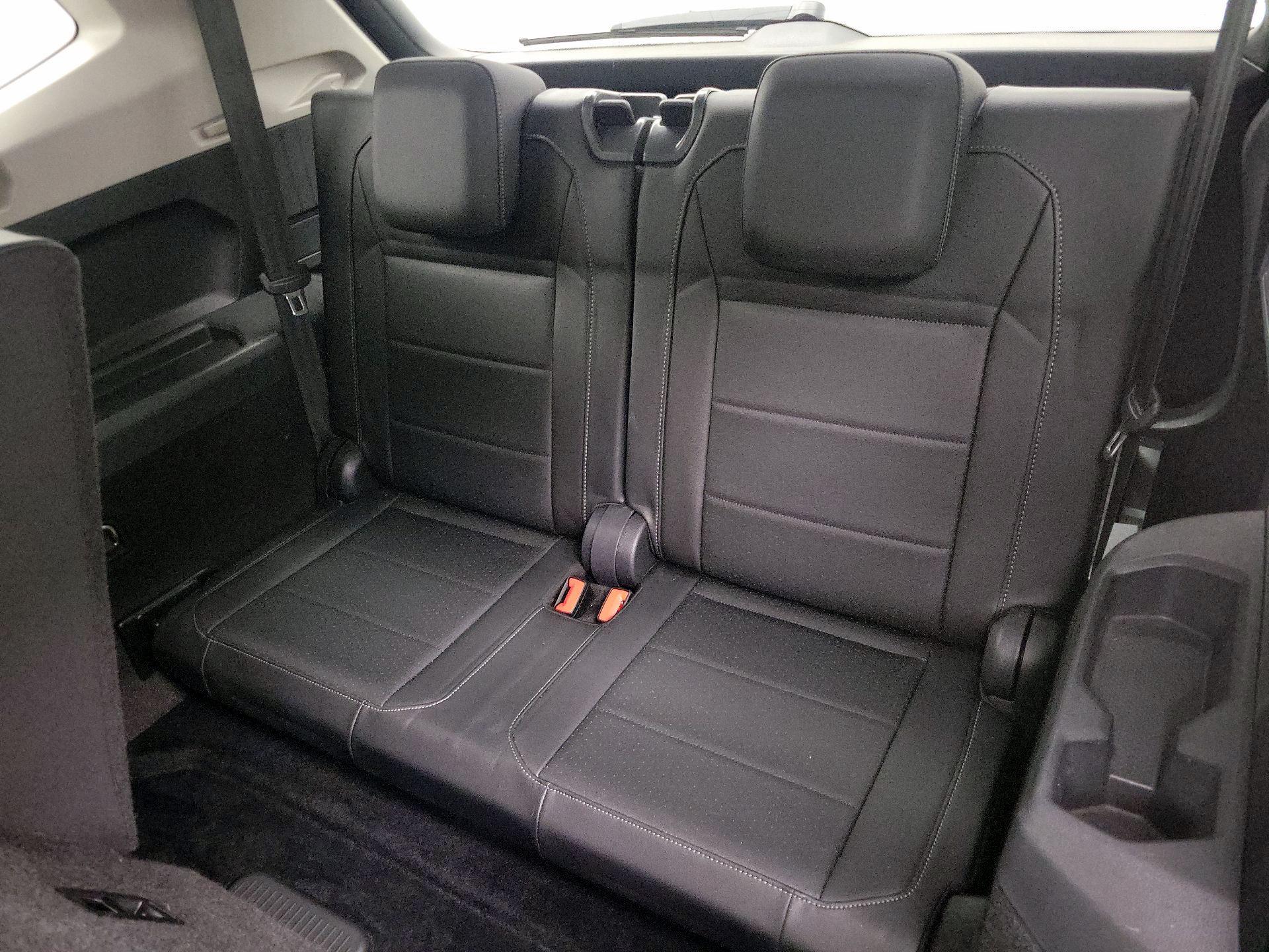 Thumbnail: 2020 Volkswagen Tiguan - 20