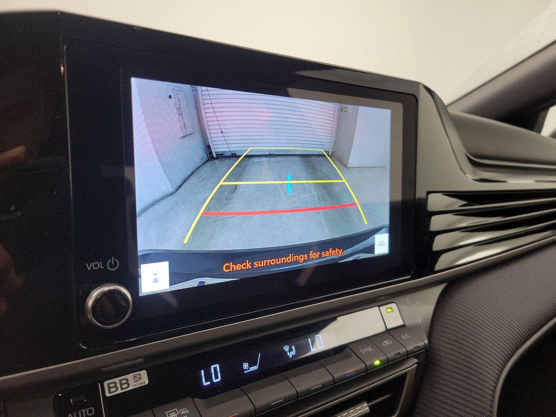 Thumbnail: 2025 Toyota Camry - 14