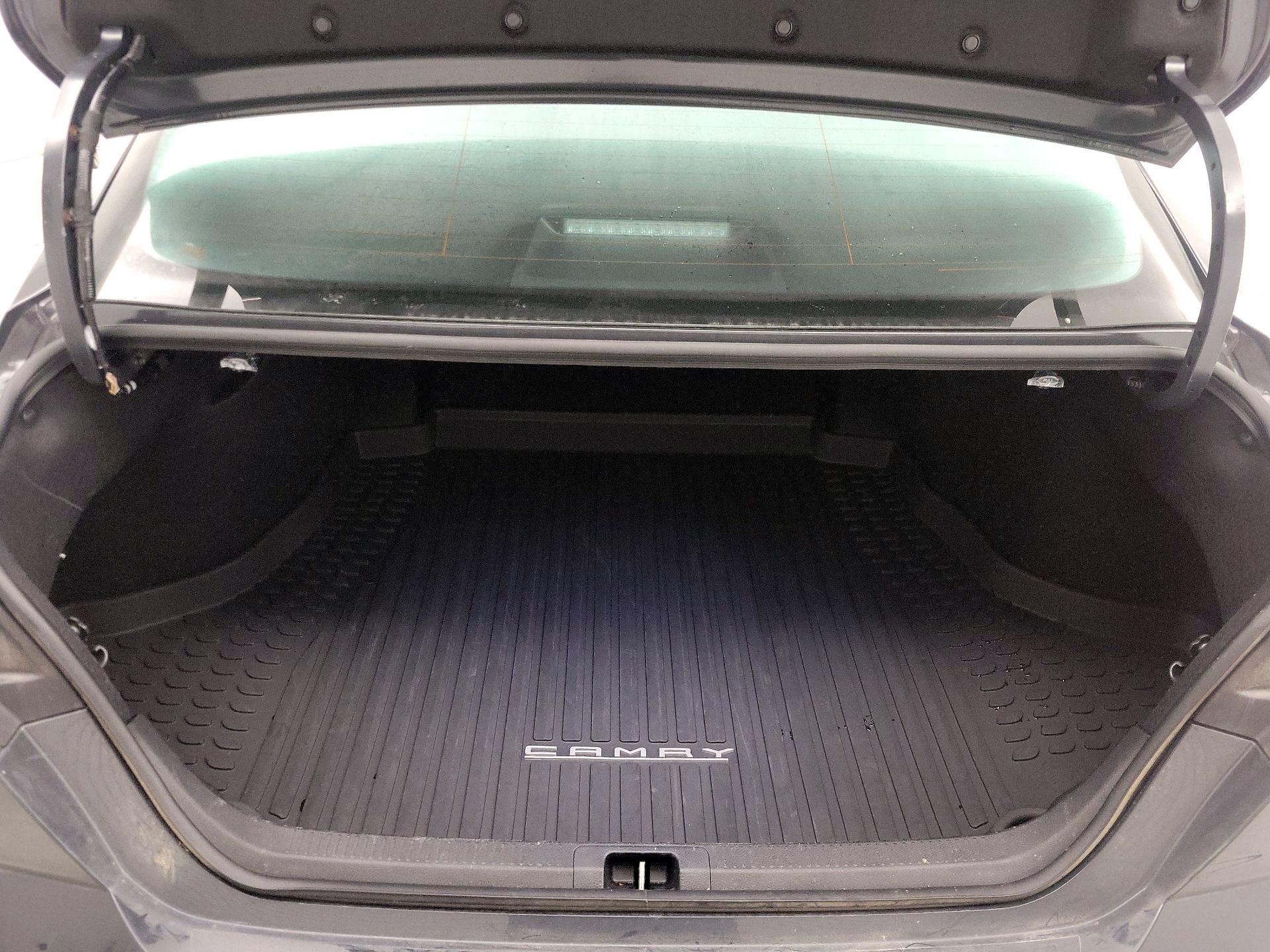 Thumbnail: 2025 Toyota Camry - 20