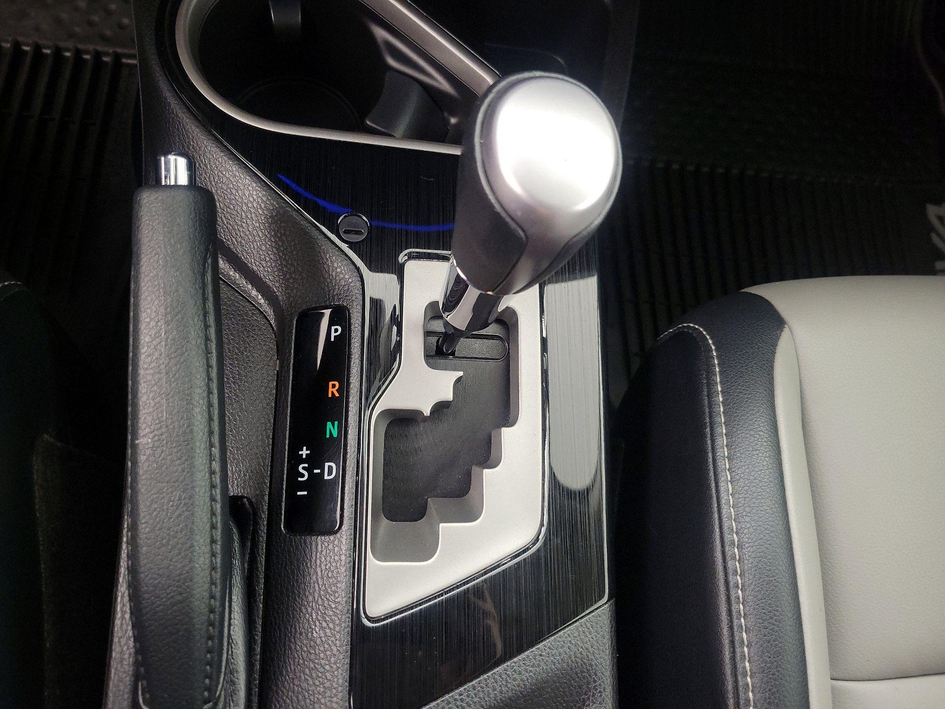 Thumbnail: 2017 Toyota RAV4 - 17