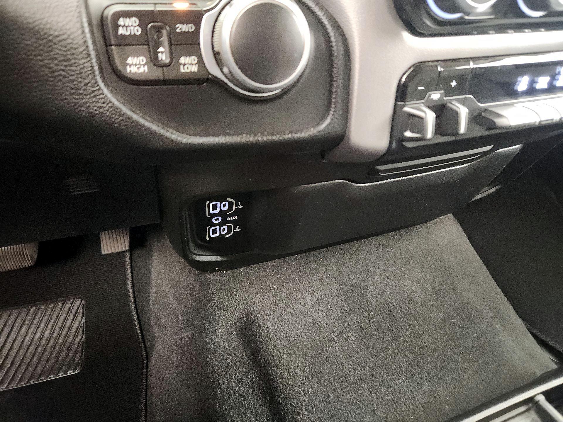 Thumbnail: 2019 RAM 1500 - 19