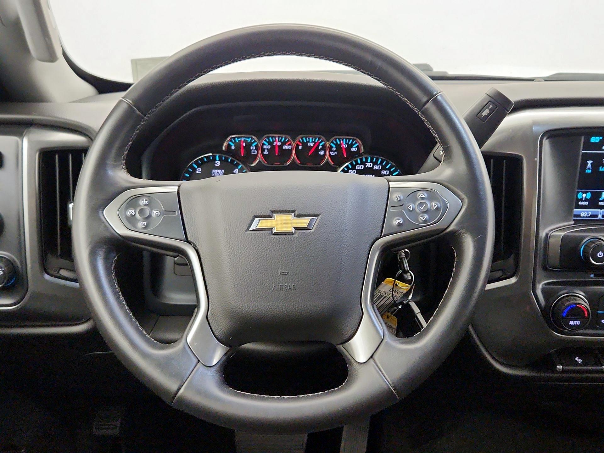 Thumbnail: 2017 Chevrolet Silverado 2500 - 10