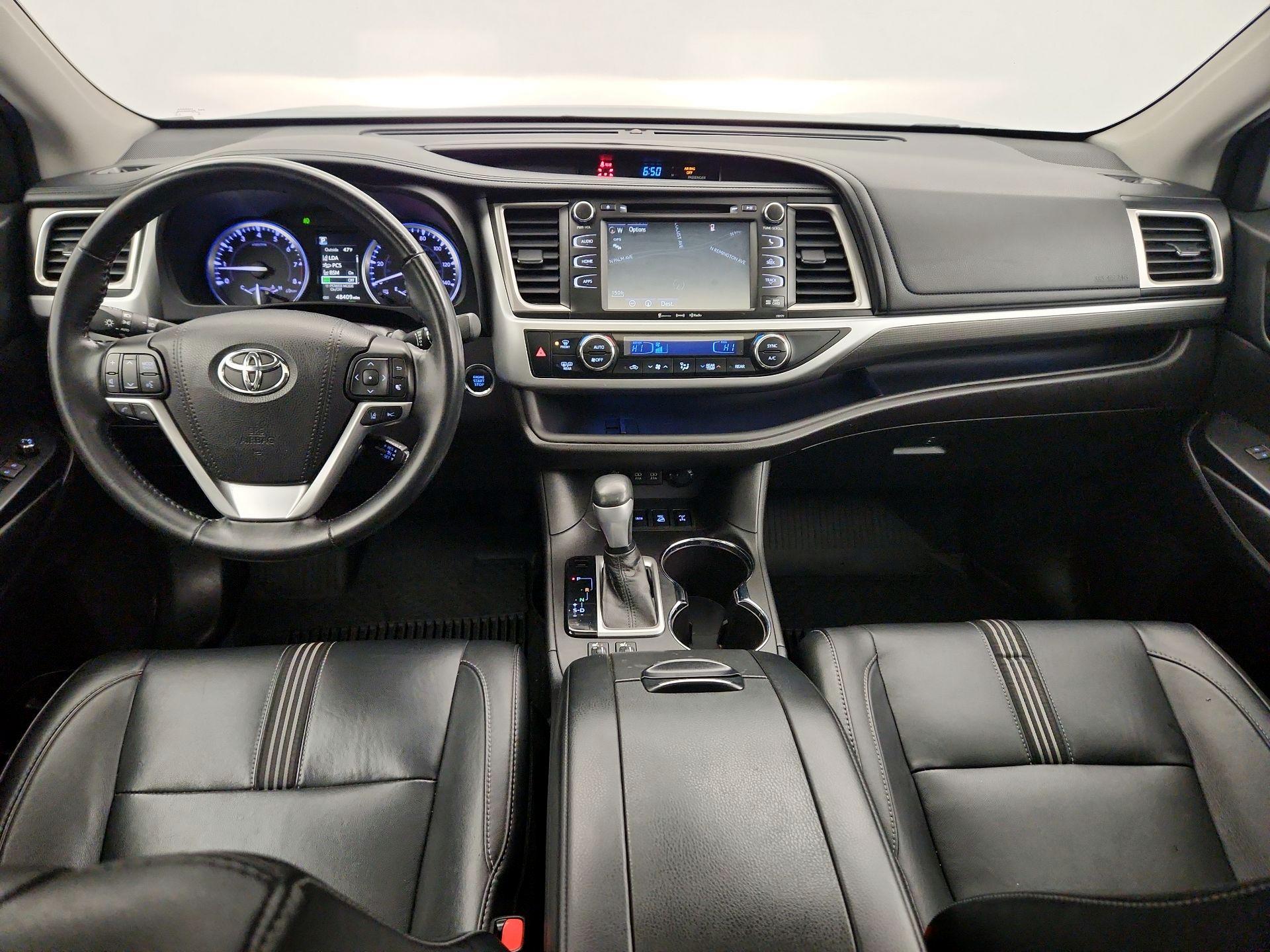 Thumbnail: 2018 Toyota Highlander - 9