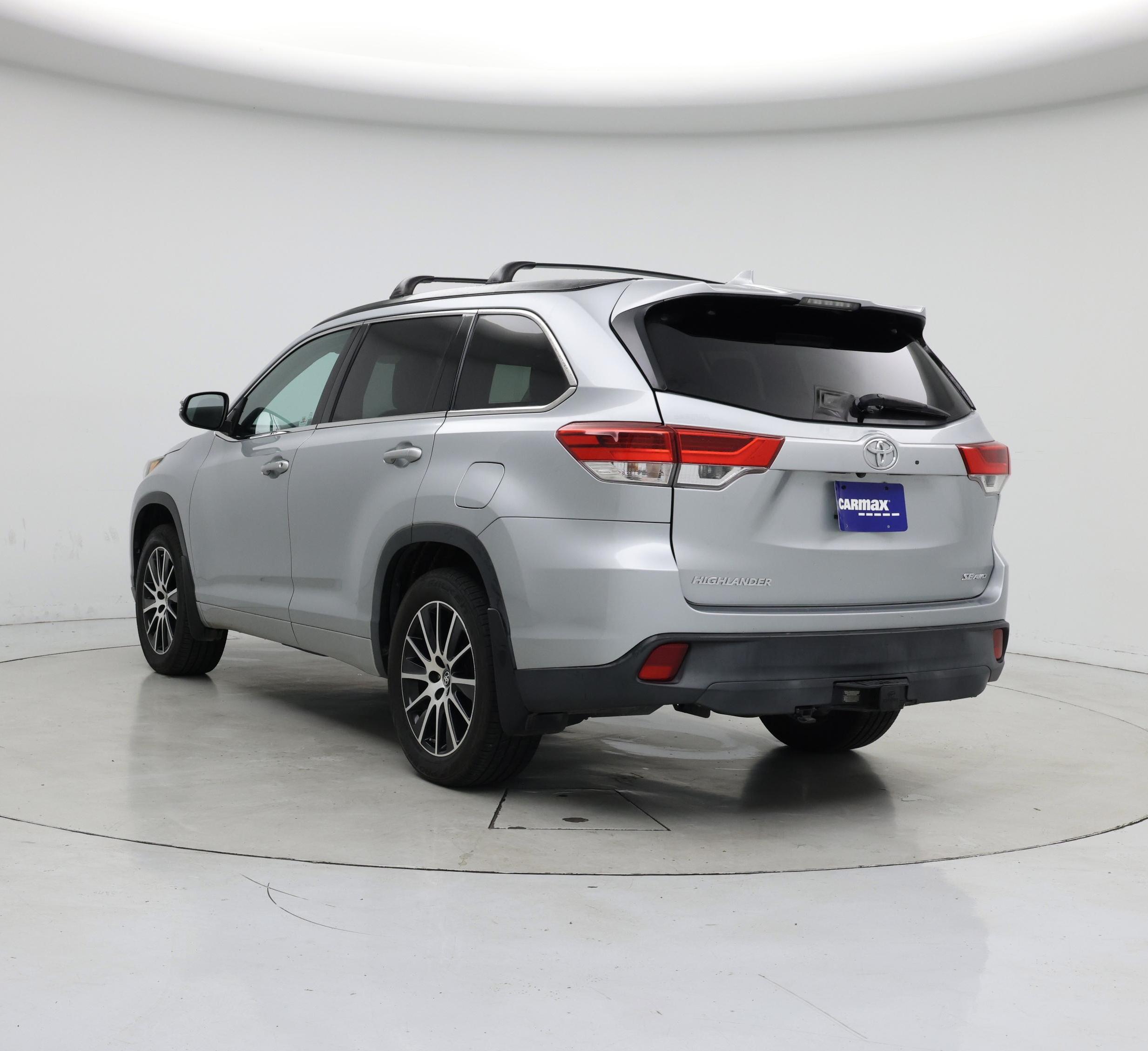 Thumbnail: 2018 Toyota Highlander - 2