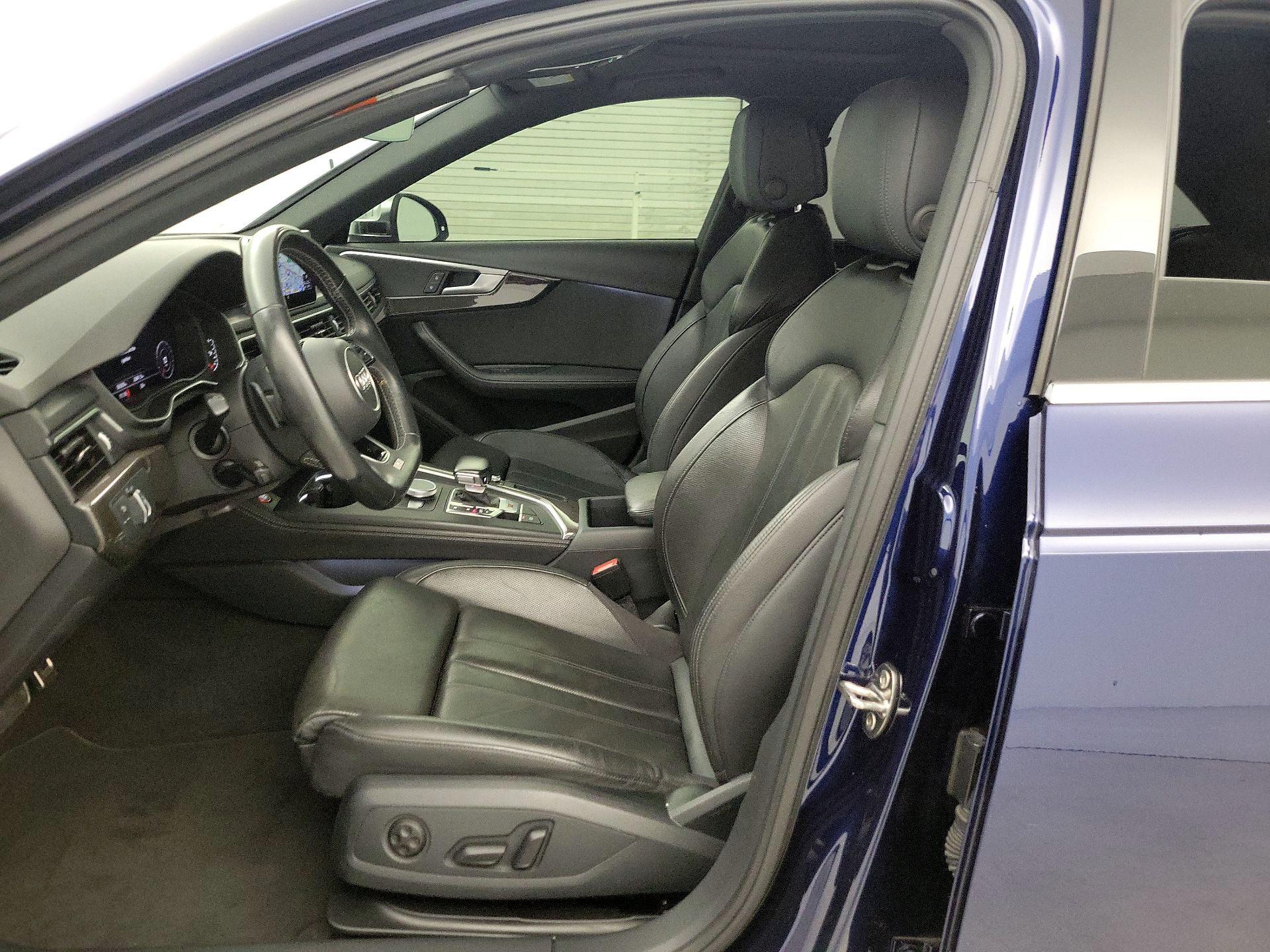 Thumbnail: 2019 Audi S4 - 11