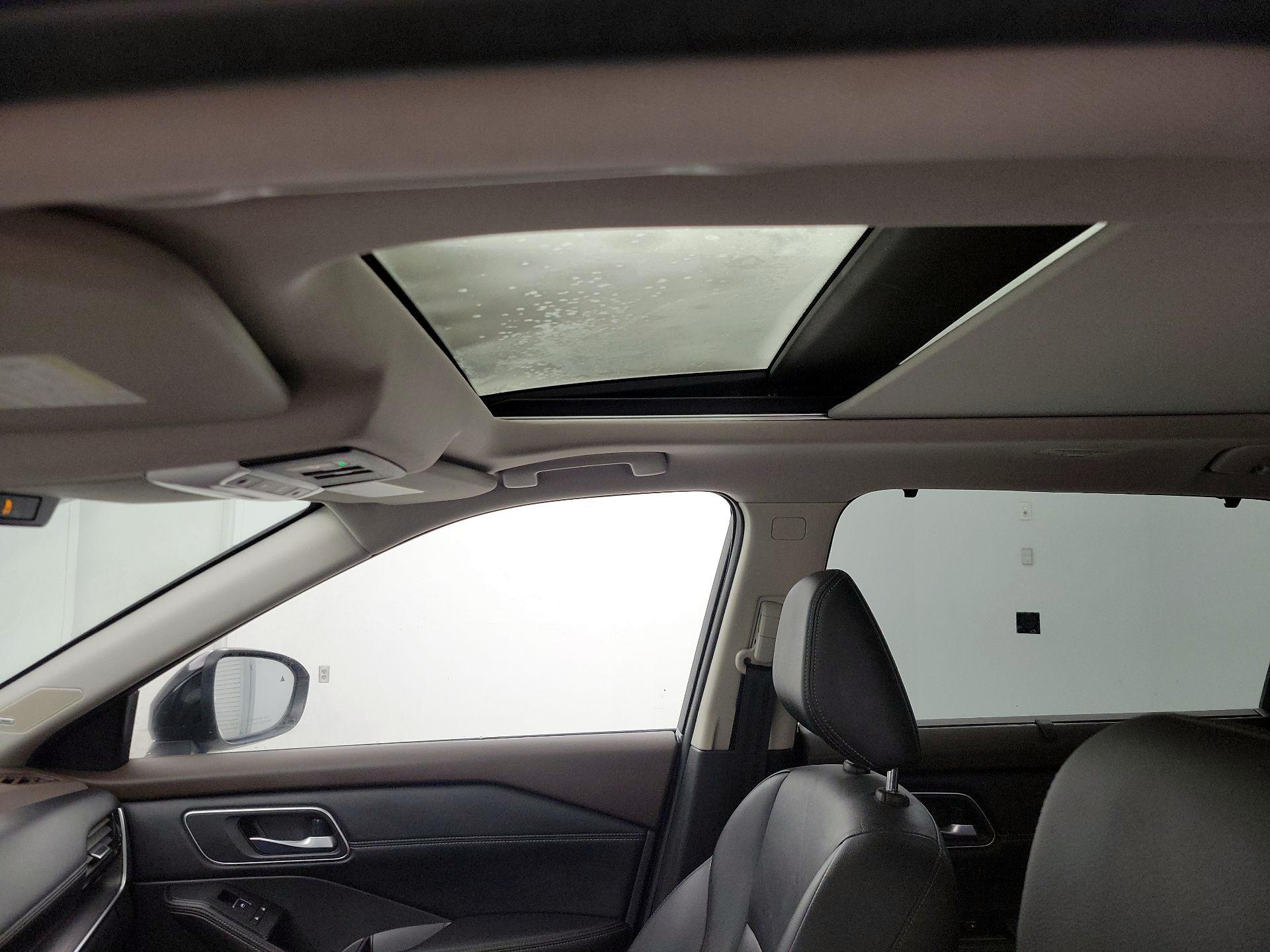 Thumbnail: 2021 Nissan Rogue - 20