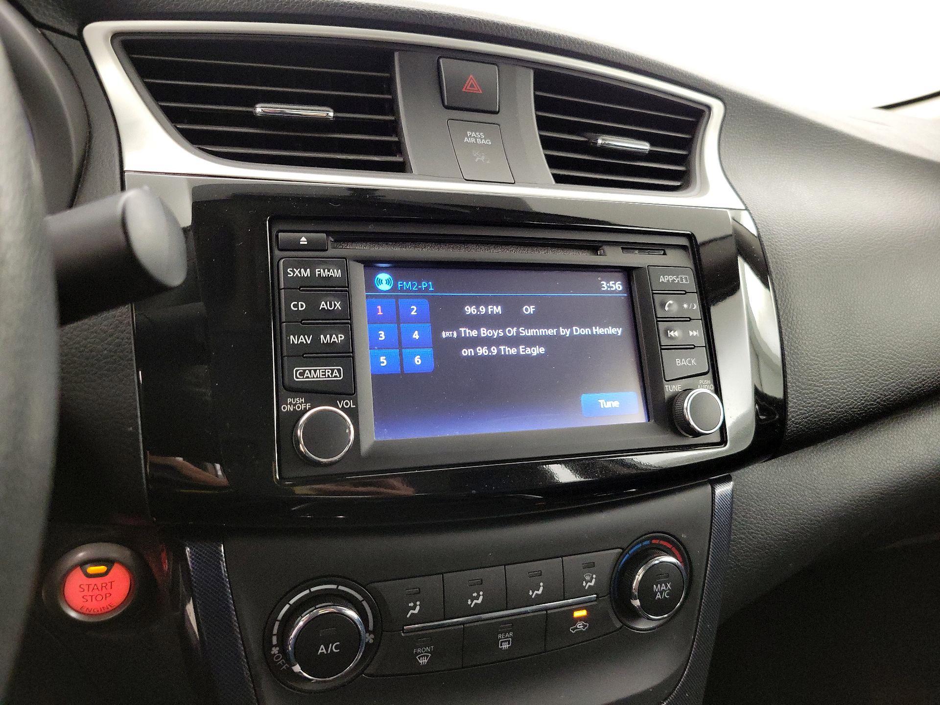 Thumbnail: 2016 Nissan Sentra - 15