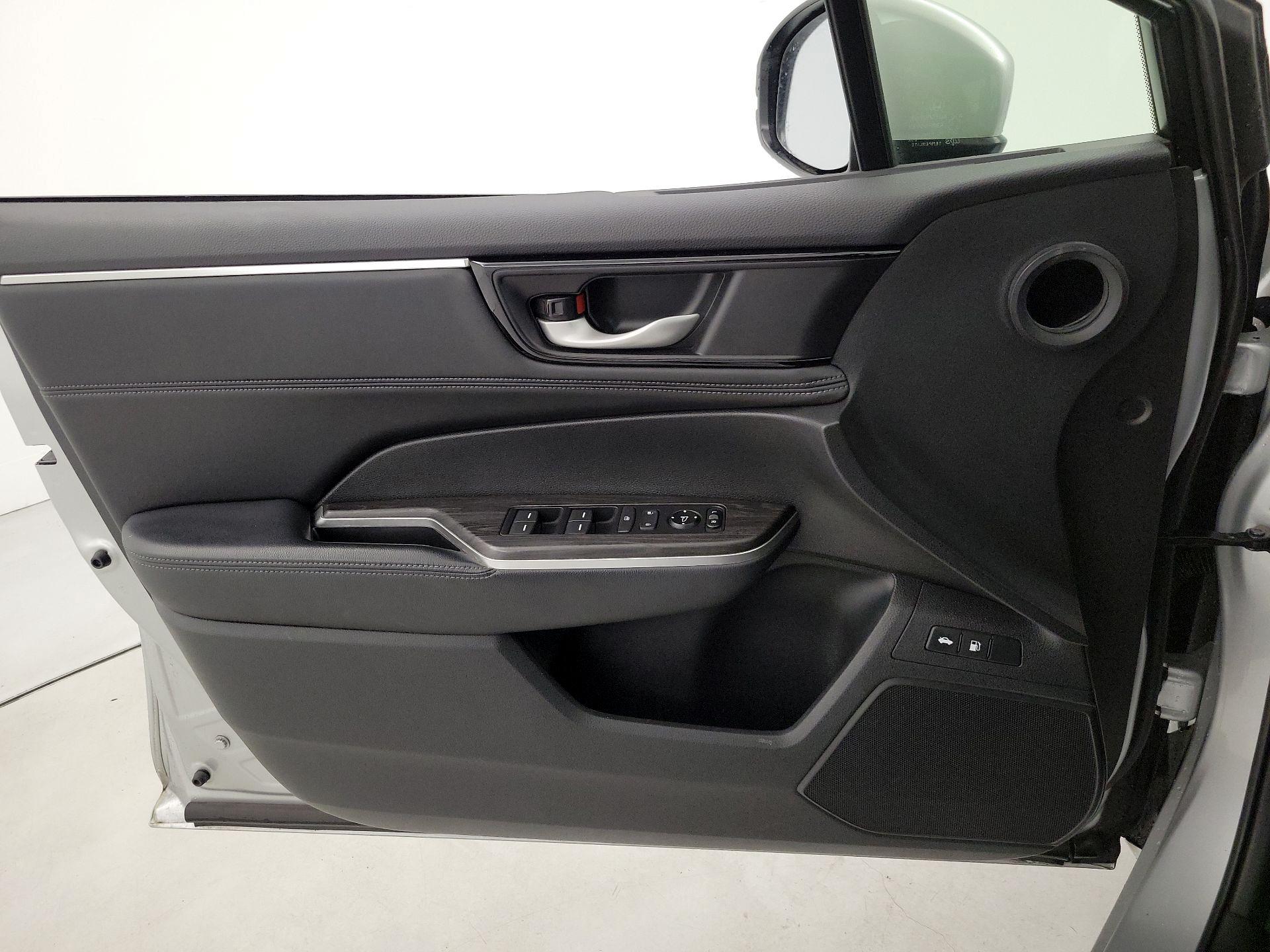 Thumbnail: 2018 Honda Clarity - 12